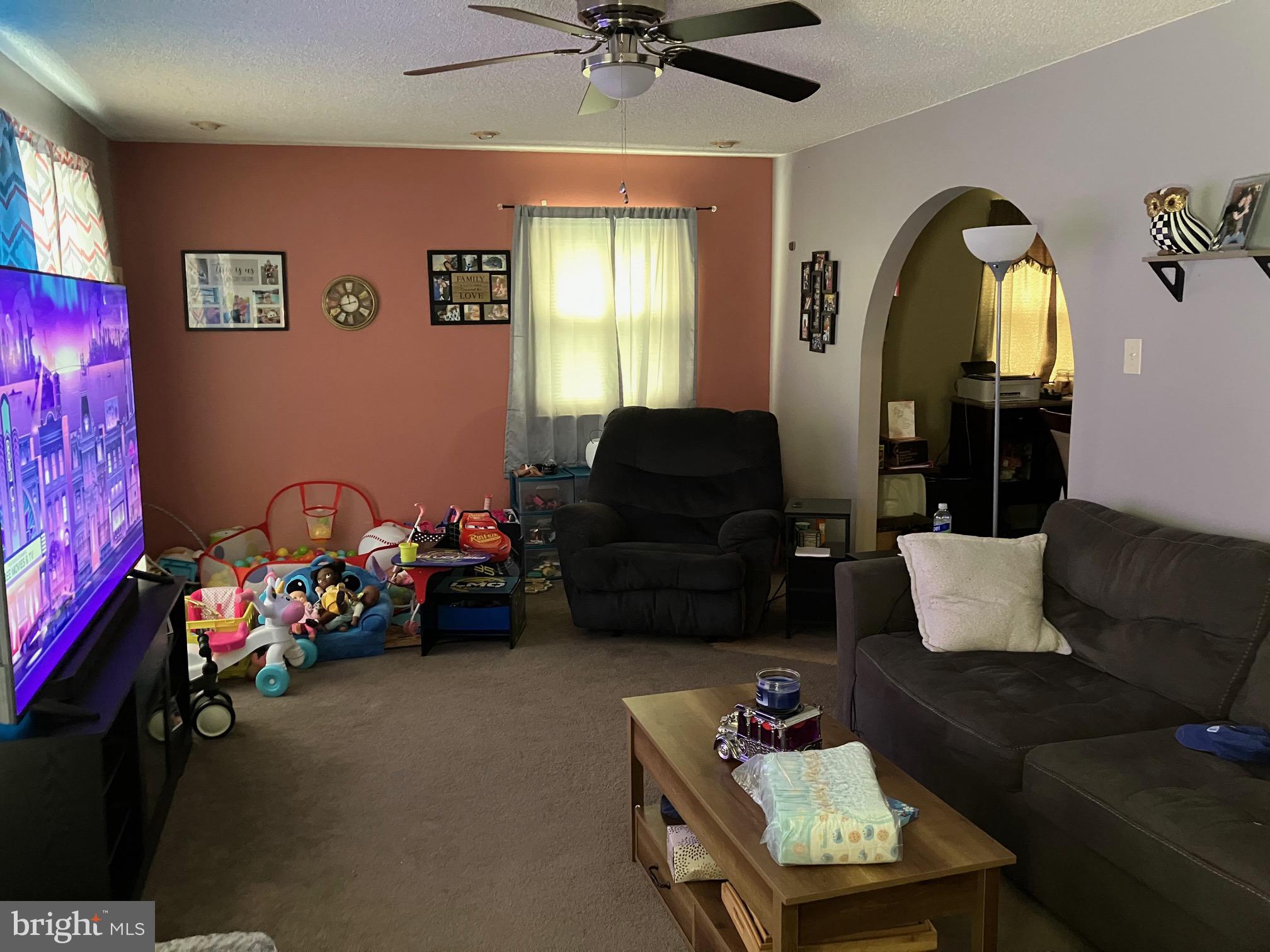 123 OAK PINES BOULEVARD