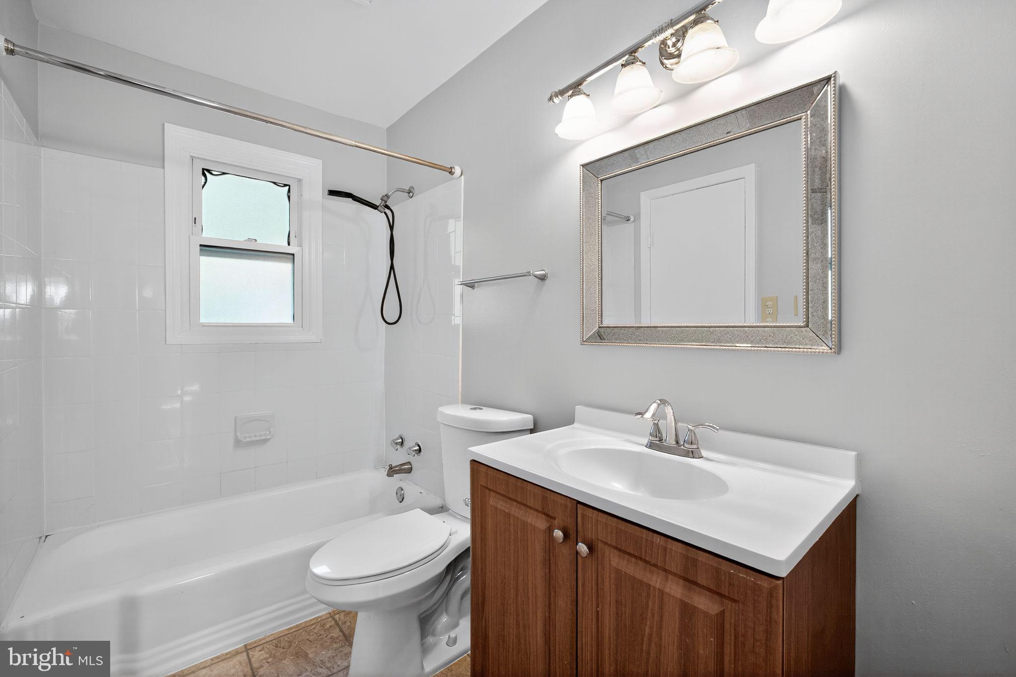 SUNNY RIDGE ESTATES - Residential Lease