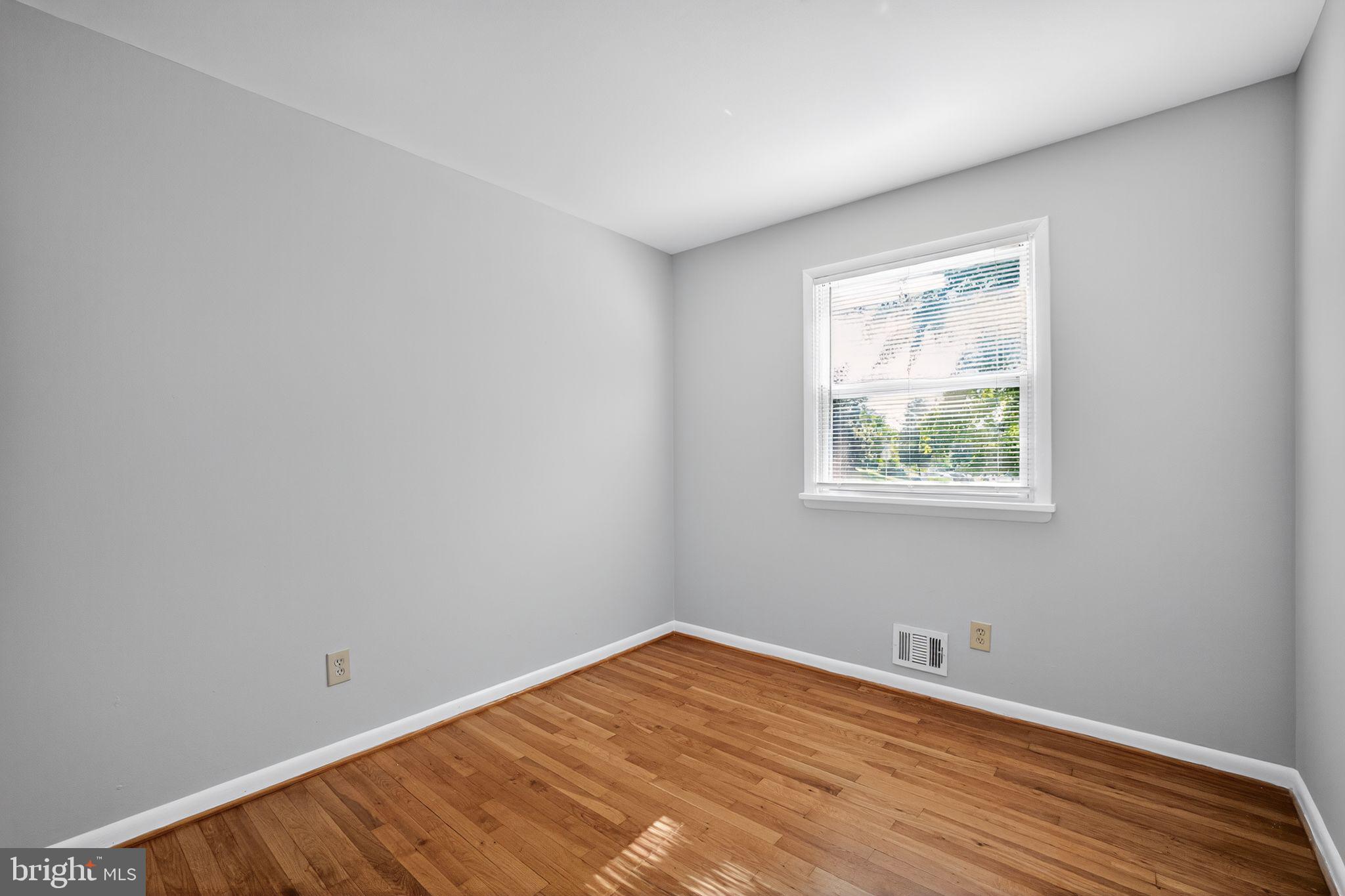 SUNNY RIDGE ESTATES - Residential Lease