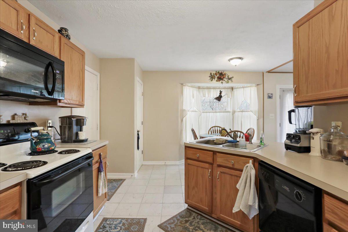 TIMBERWOOD VILLAGE - Residential