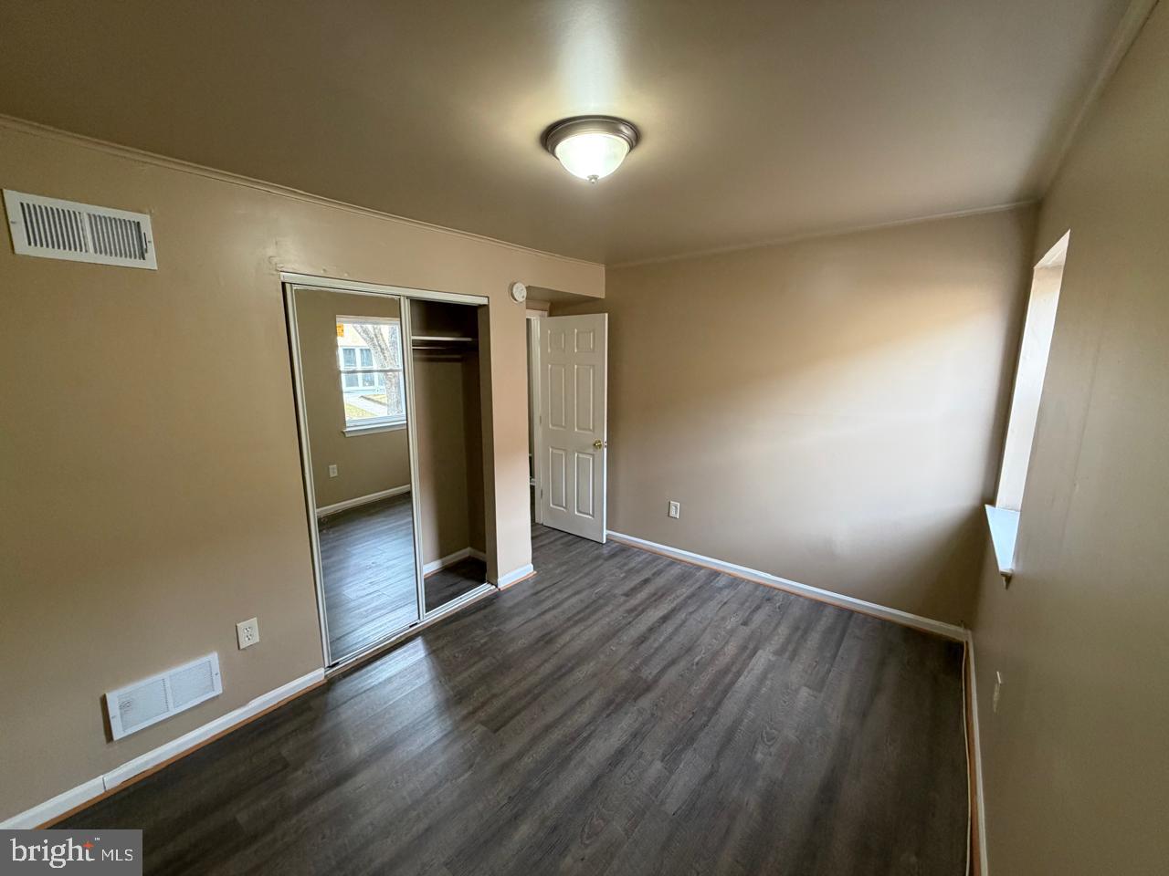 OLD TOWNE VILLAGE CONDOMINIUMS - Residential