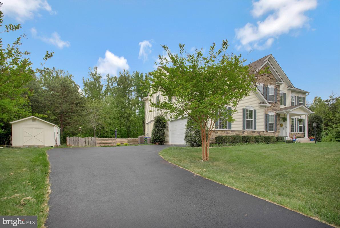 OAKLEY FARMS - Residential