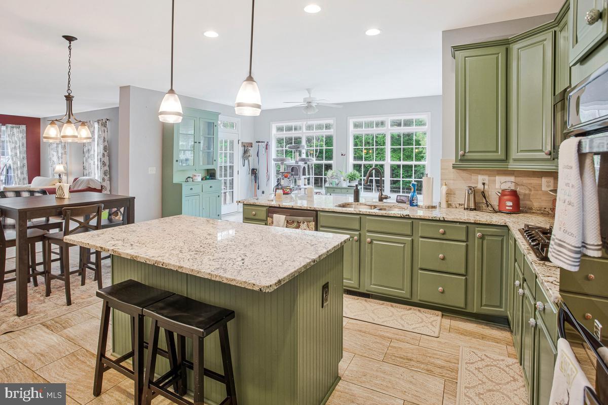 OAKLEY FARMS - Residential