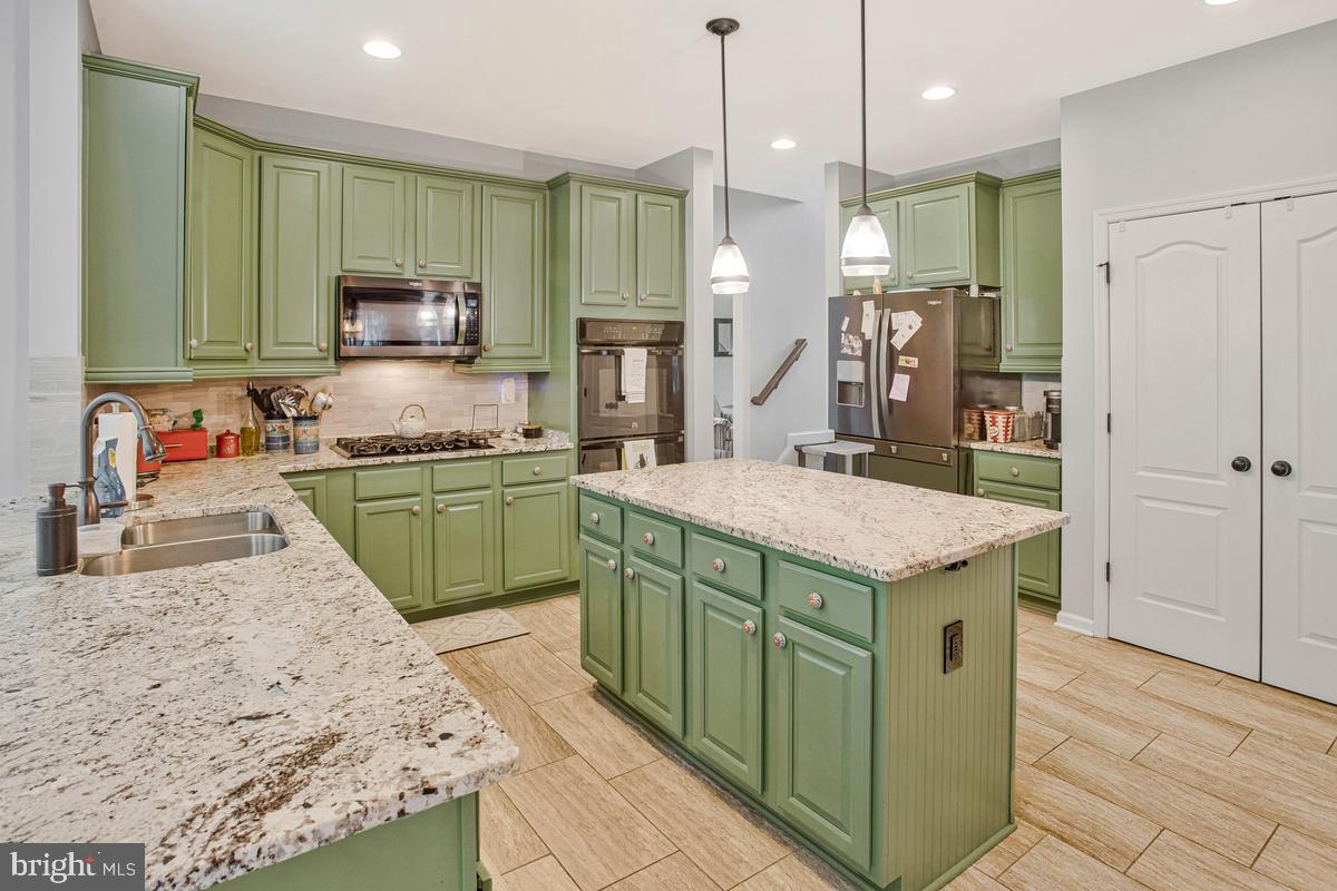 OAKLEY FARMS - Residential