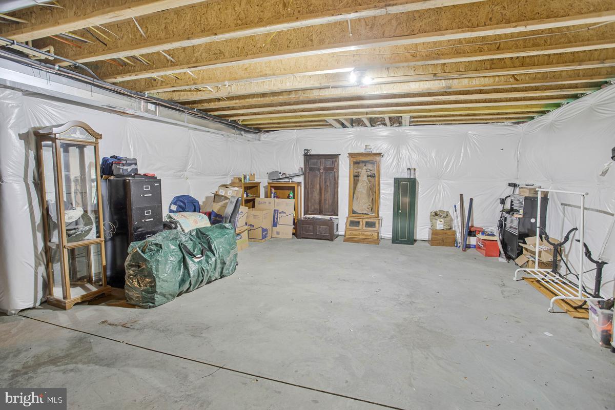 OAKLEY FARMS - Residential