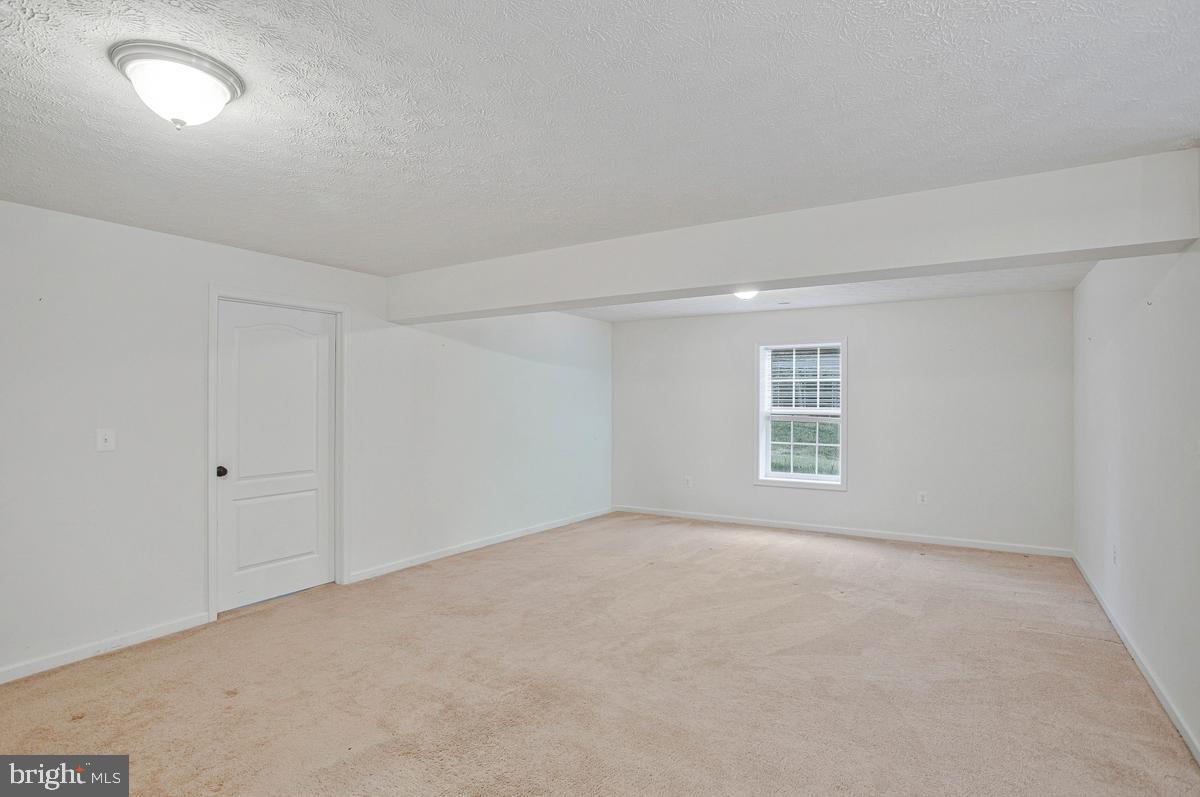 OAKLEY FARMS - Residential