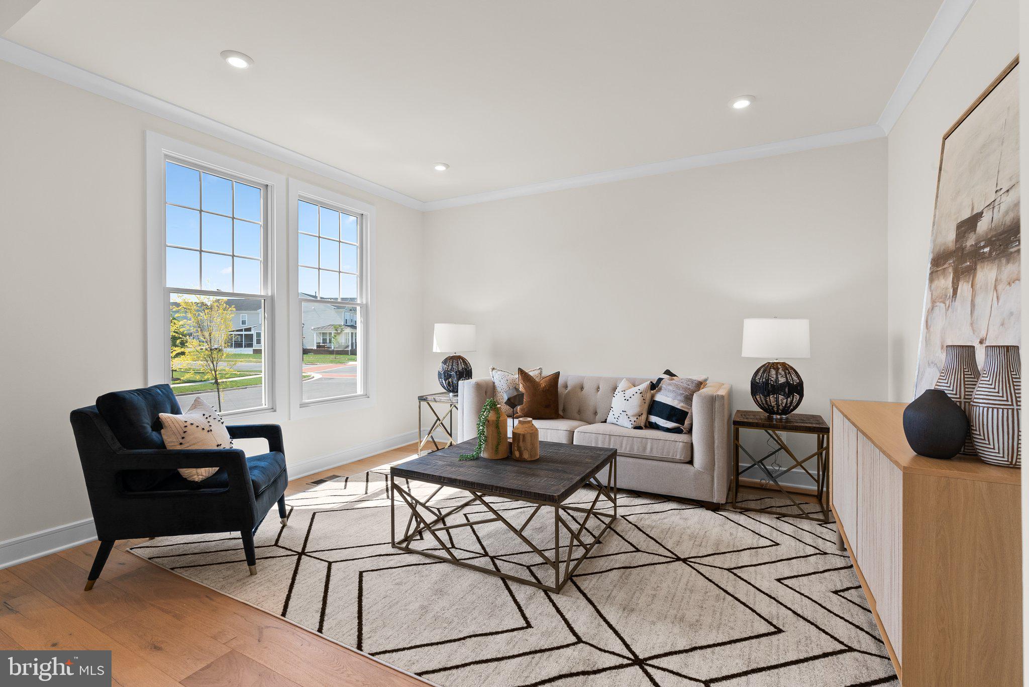 MEADOWBROOK - Residential