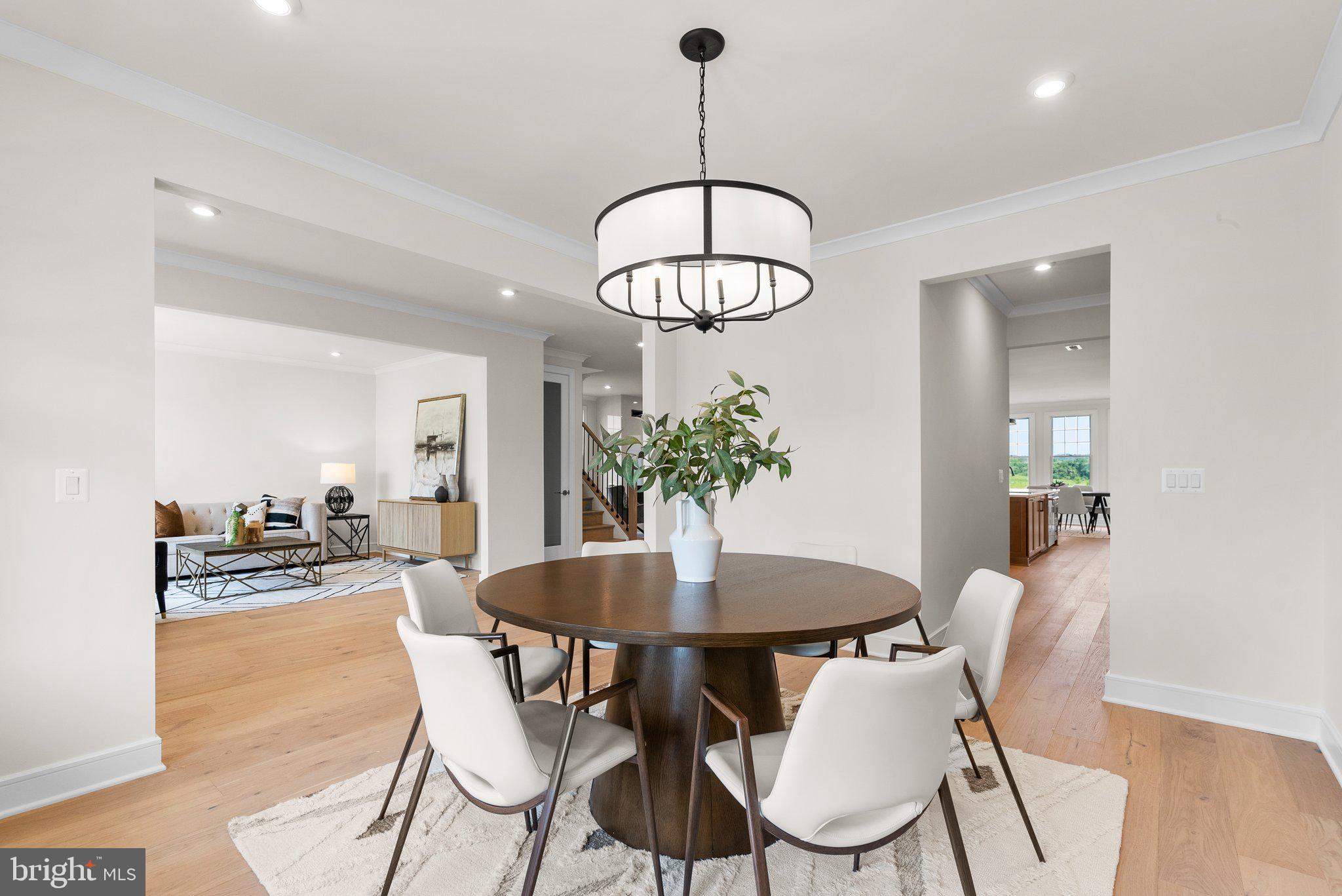 MEADOWBROOK - Residential