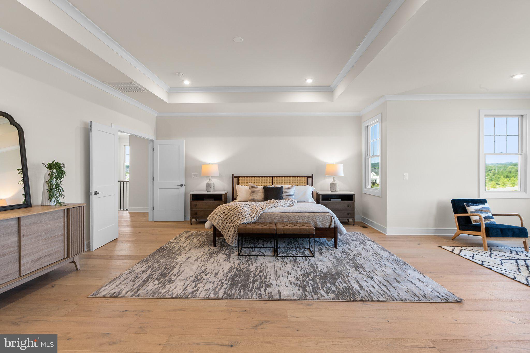 MEADOWBROOK - Residential