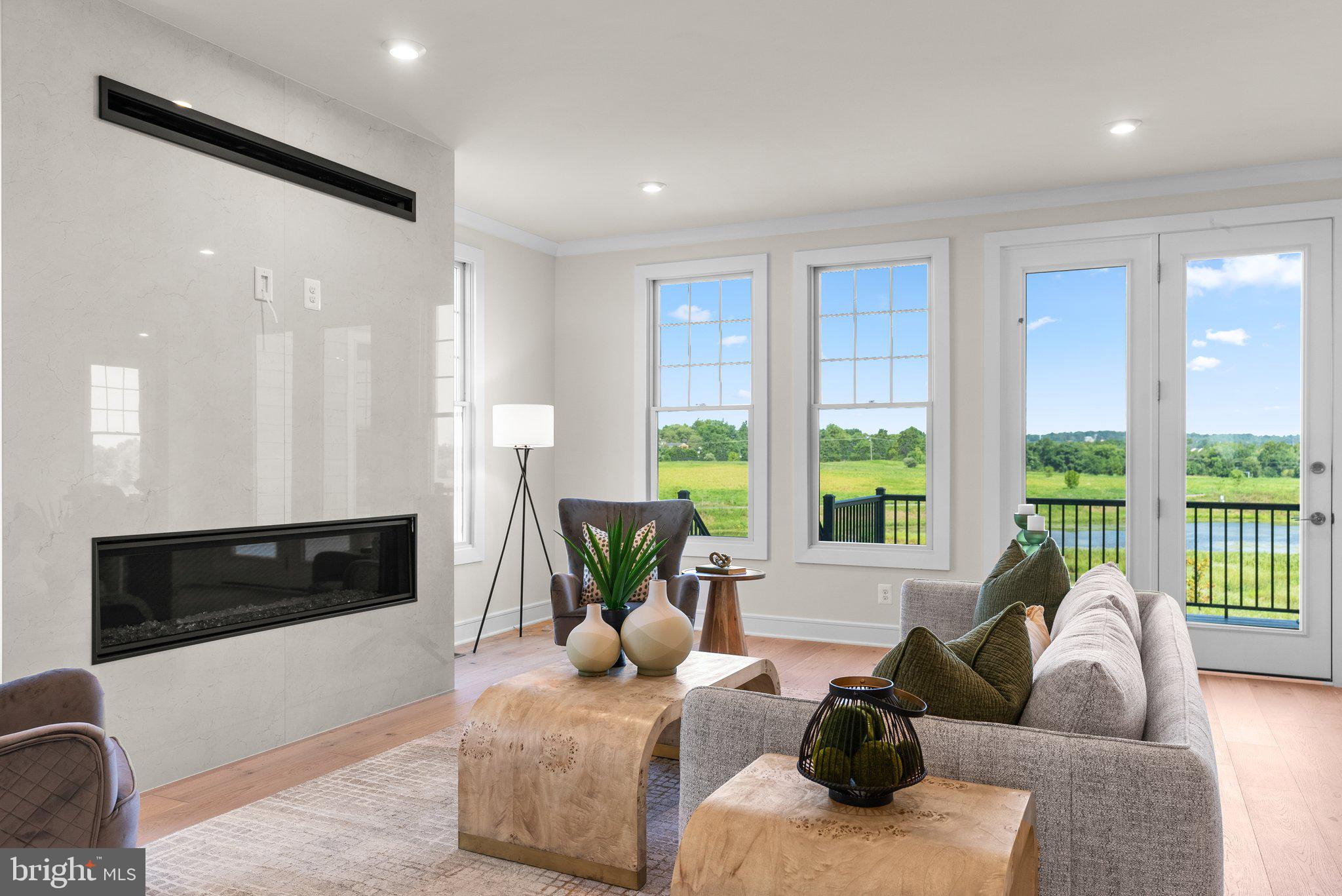 MEADOWBROOK - Residential