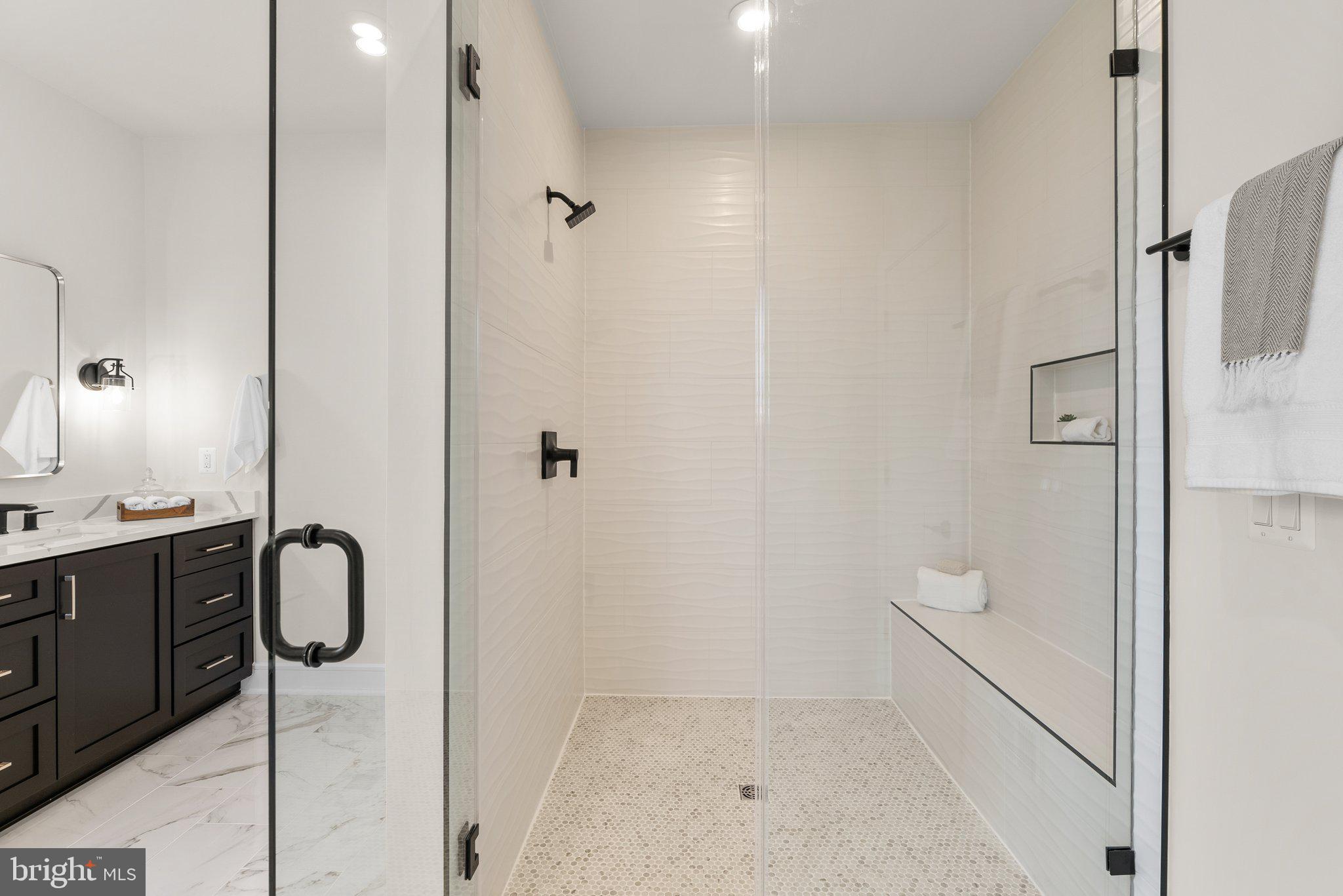 MEADOWBROOK - Residential