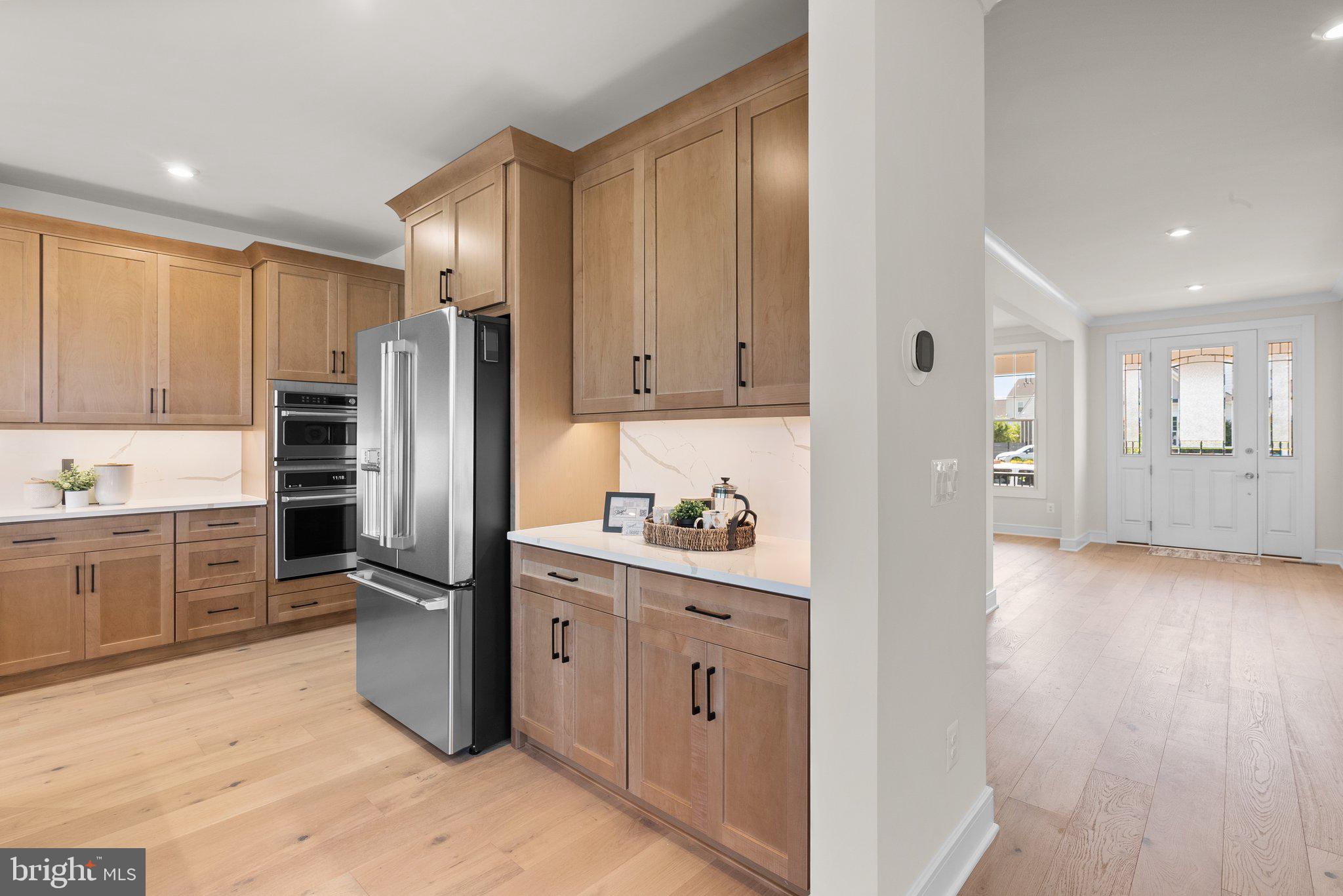 MEADOWBROOK - Residential