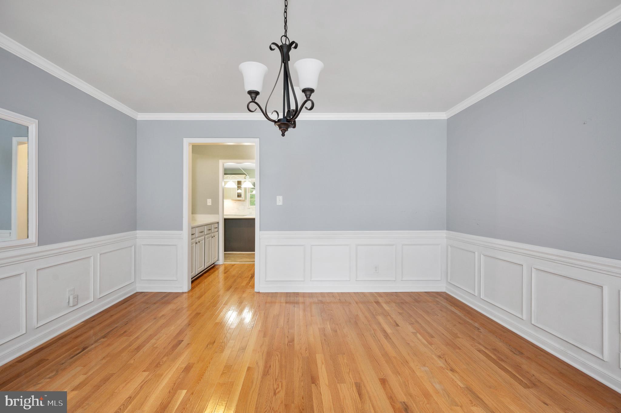 CREEKSIDE - Residential