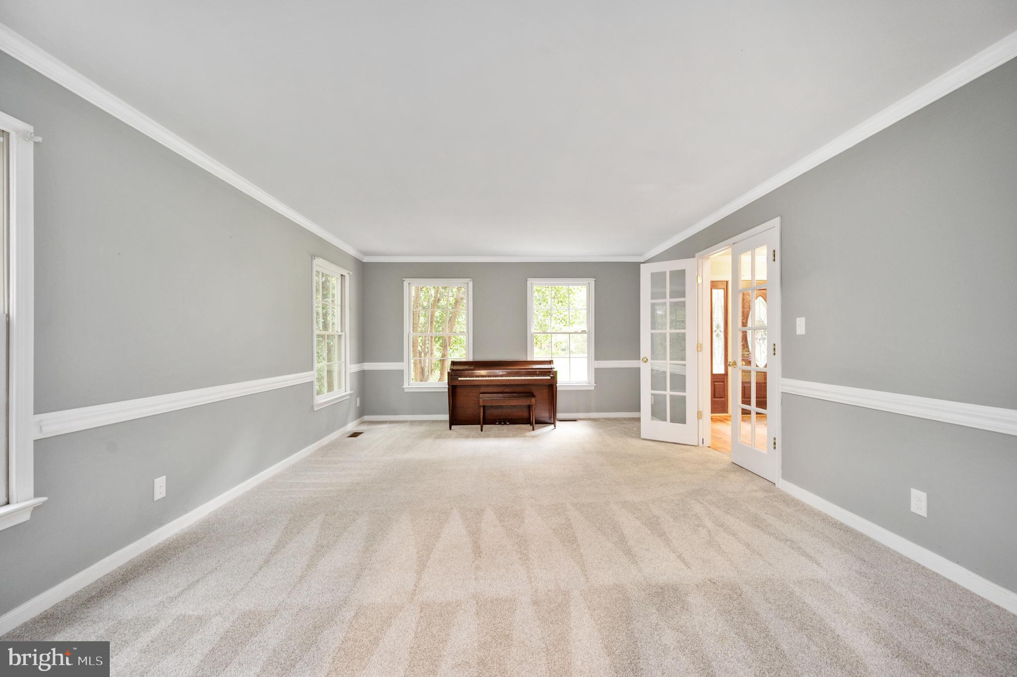 CREEKSIDE - Residential