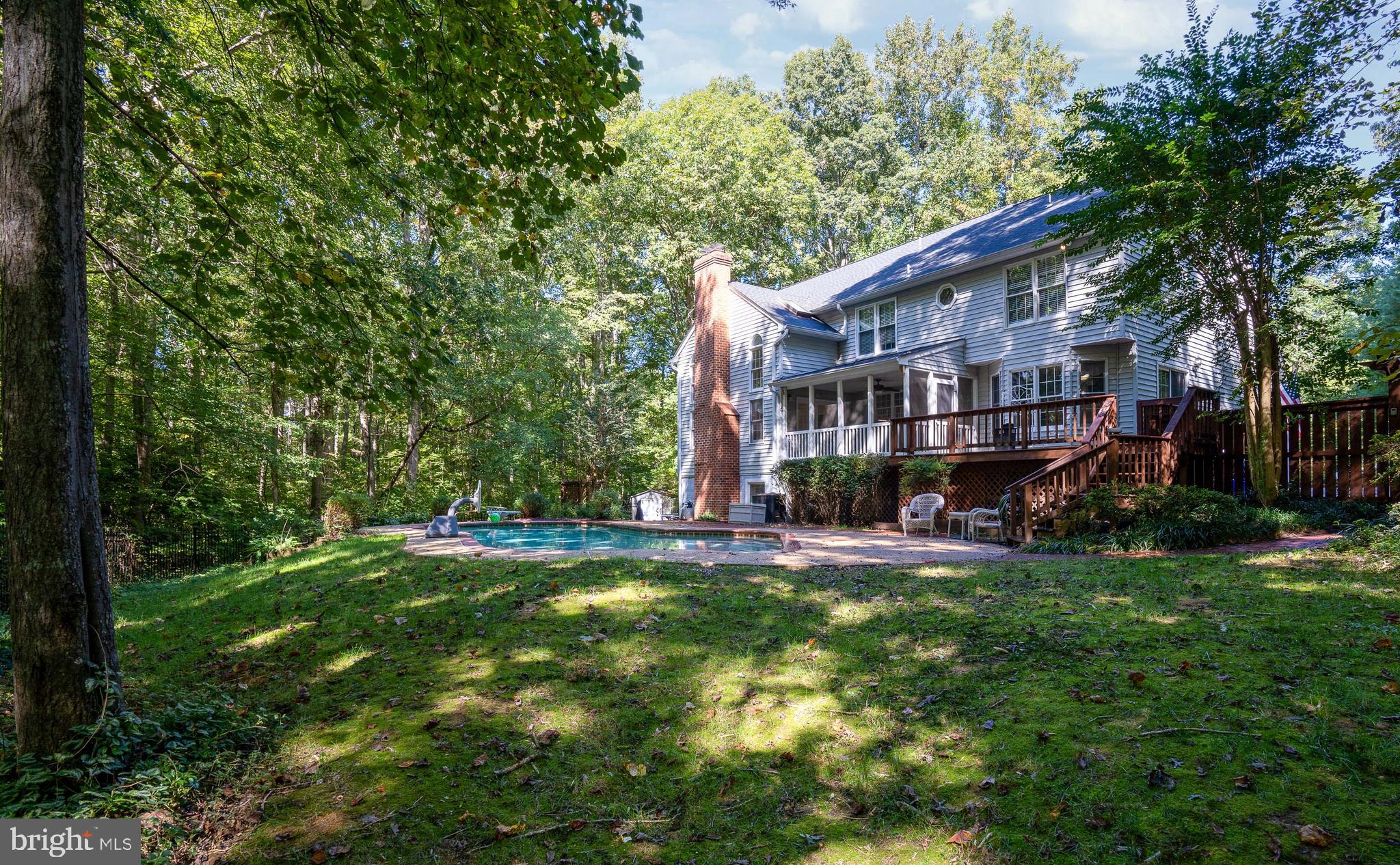 CREEKSIDE - Residential