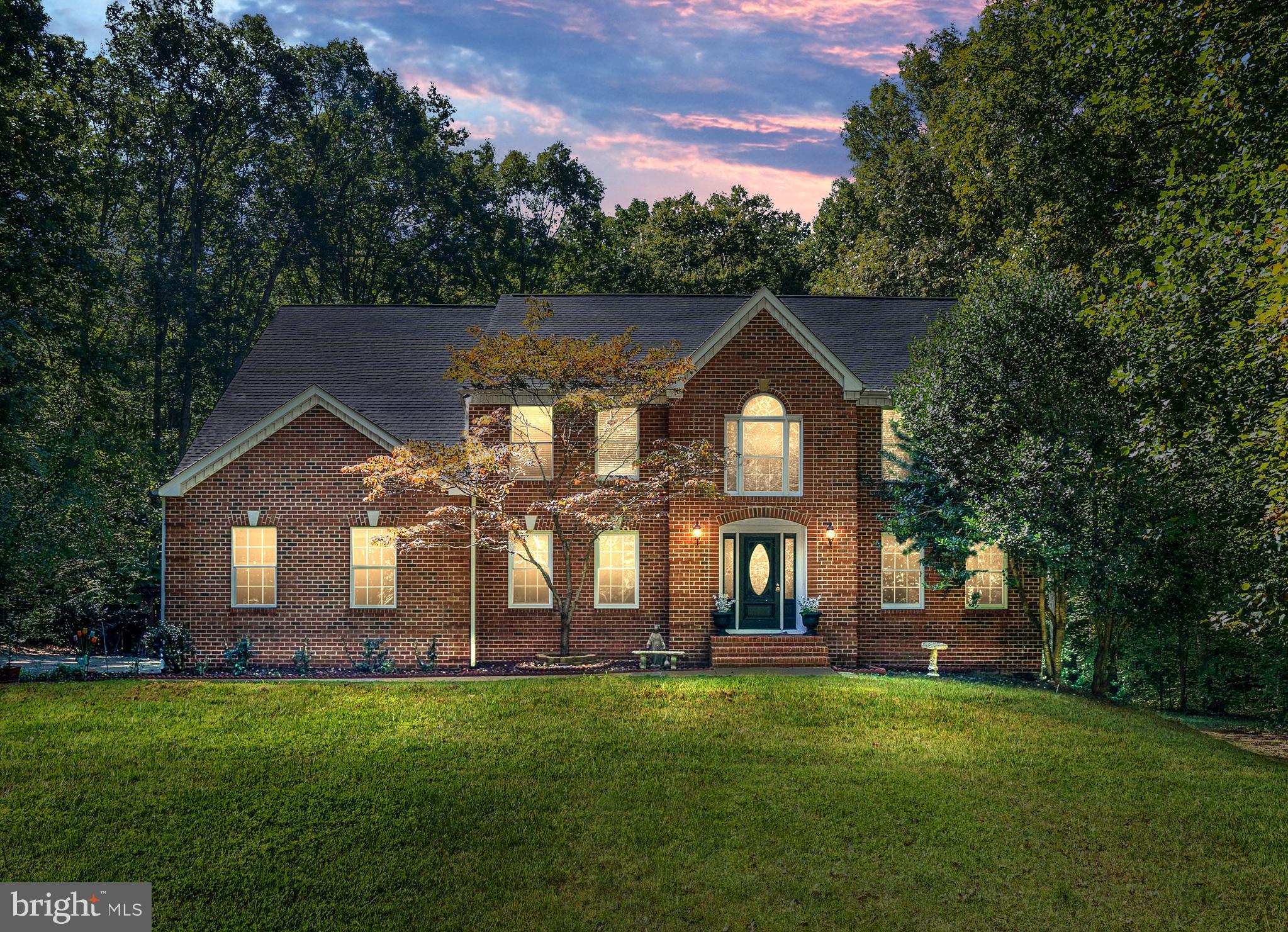 CREEKSIDE - Residential