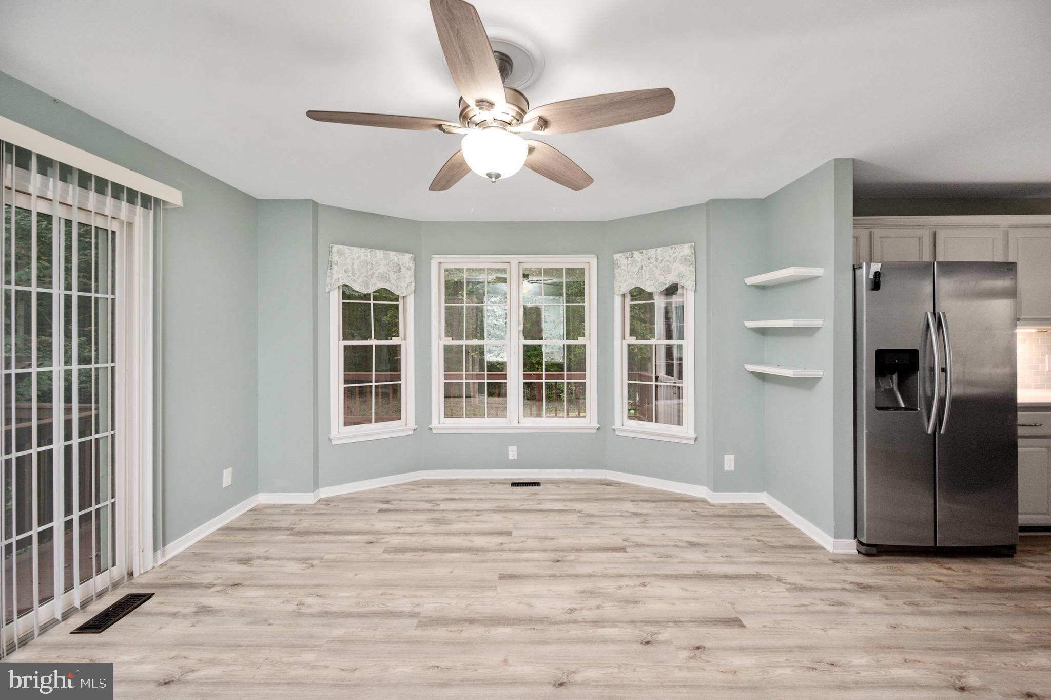 CREEKSIDE - Residential