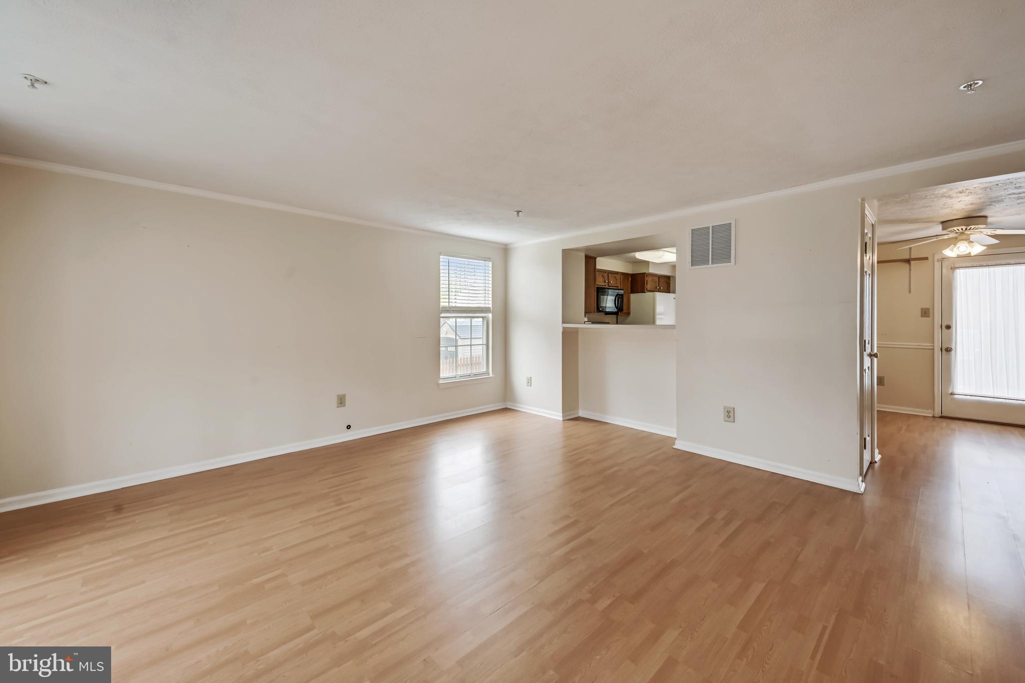 FOUR SEASONS ESTATES - Residential