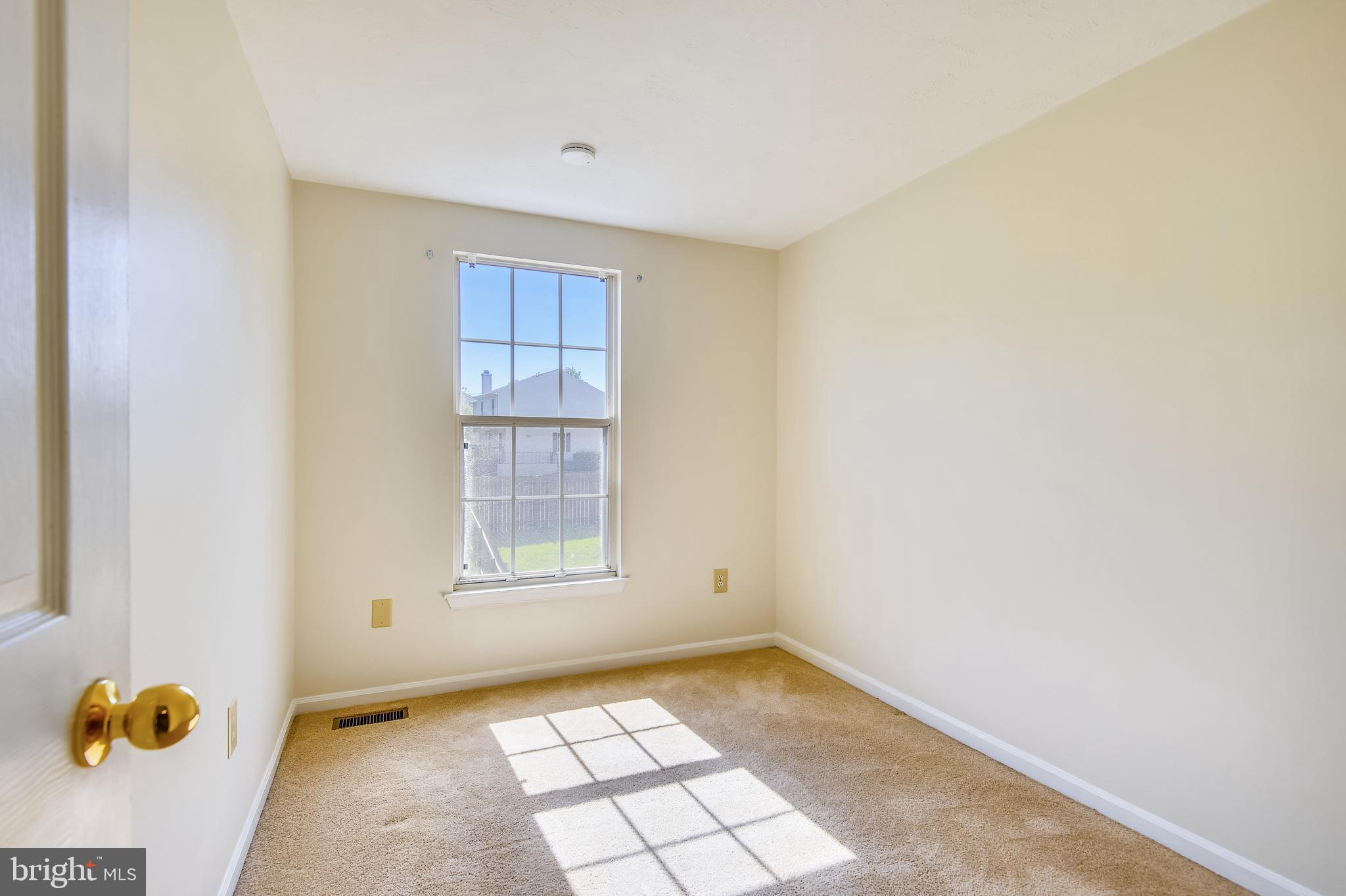 FOUR SEASONS ESTATES - Residential