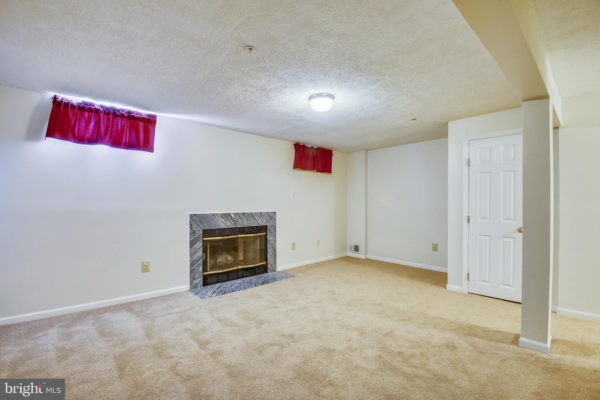 FOUR SEASONS ESTATES - Residential