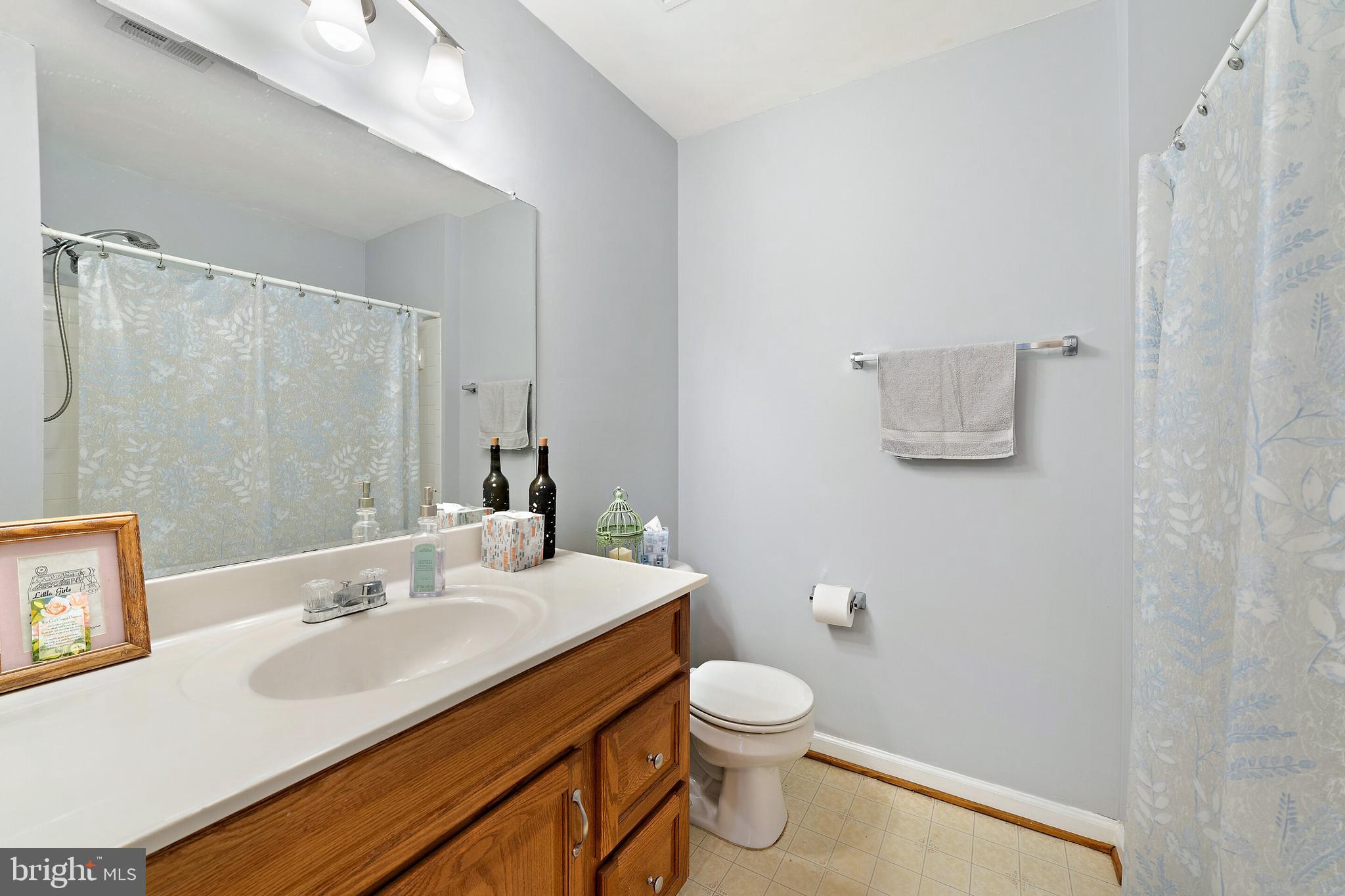 WELLINGTON/CLOVERHILL - Residential