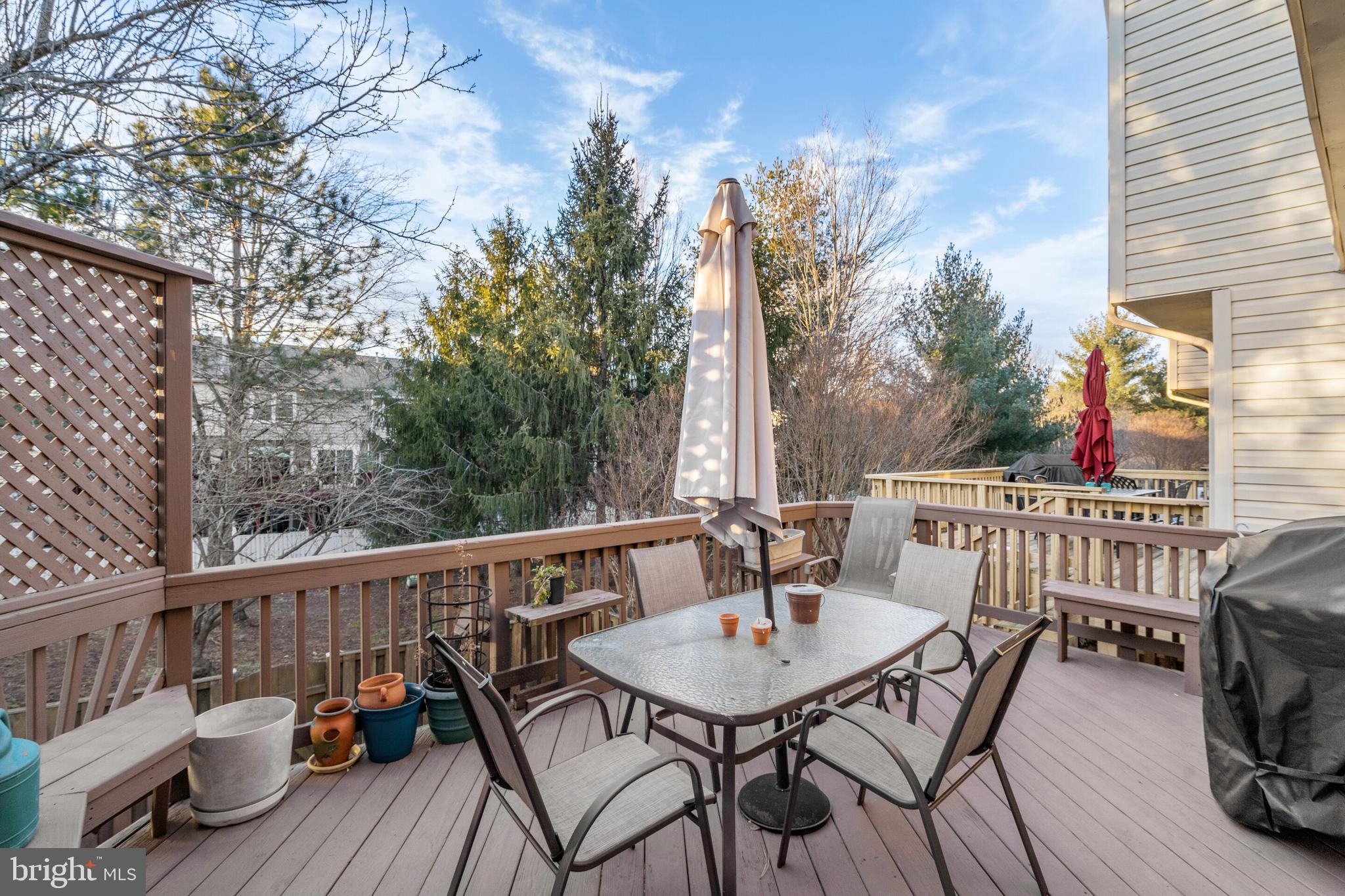 WELLINGTON/CLOVERHILL - Residential