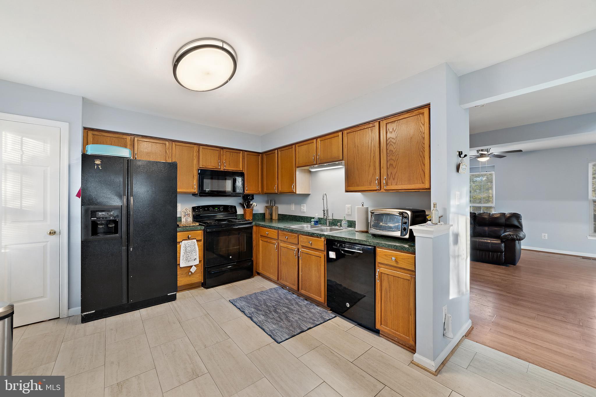 WELLINGTON/CLOVERHILL - Residential