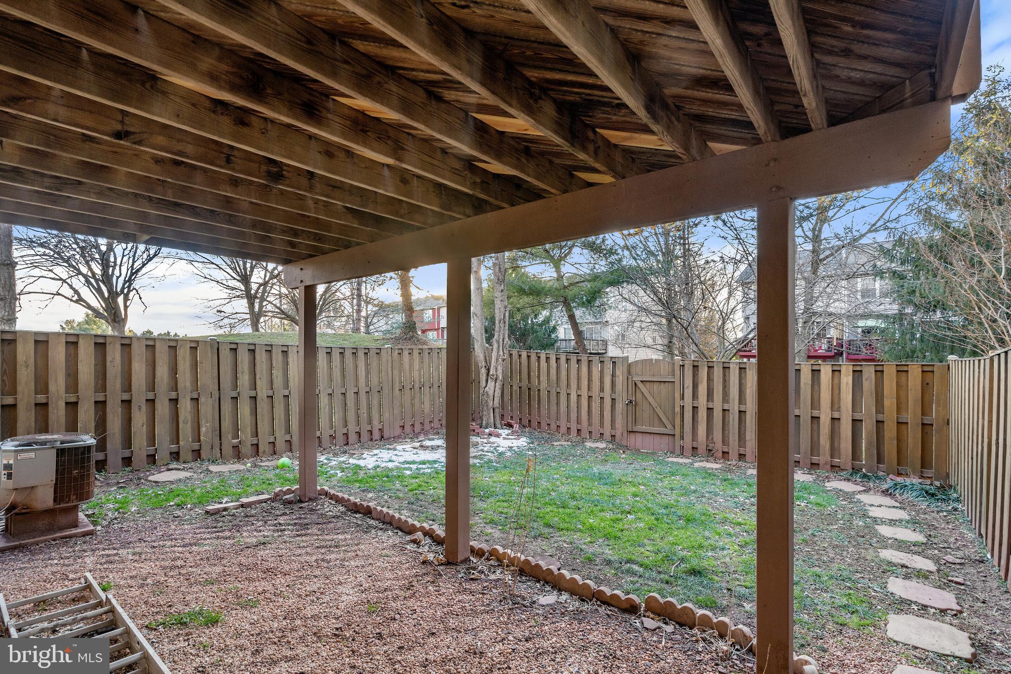 WELLINGTON/CLOVERHILL - Residential