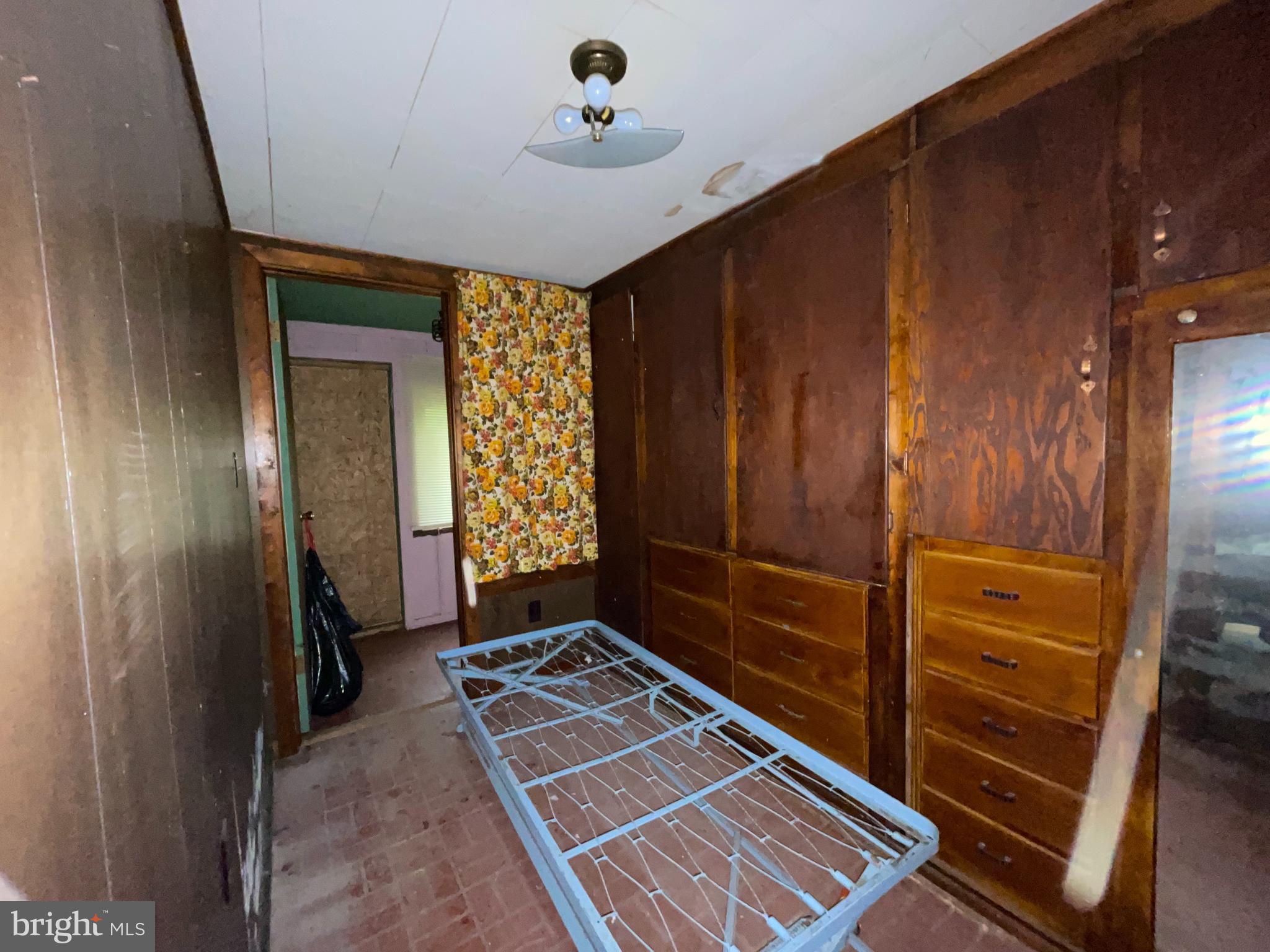 WESTRIDGE HILLS - Residential