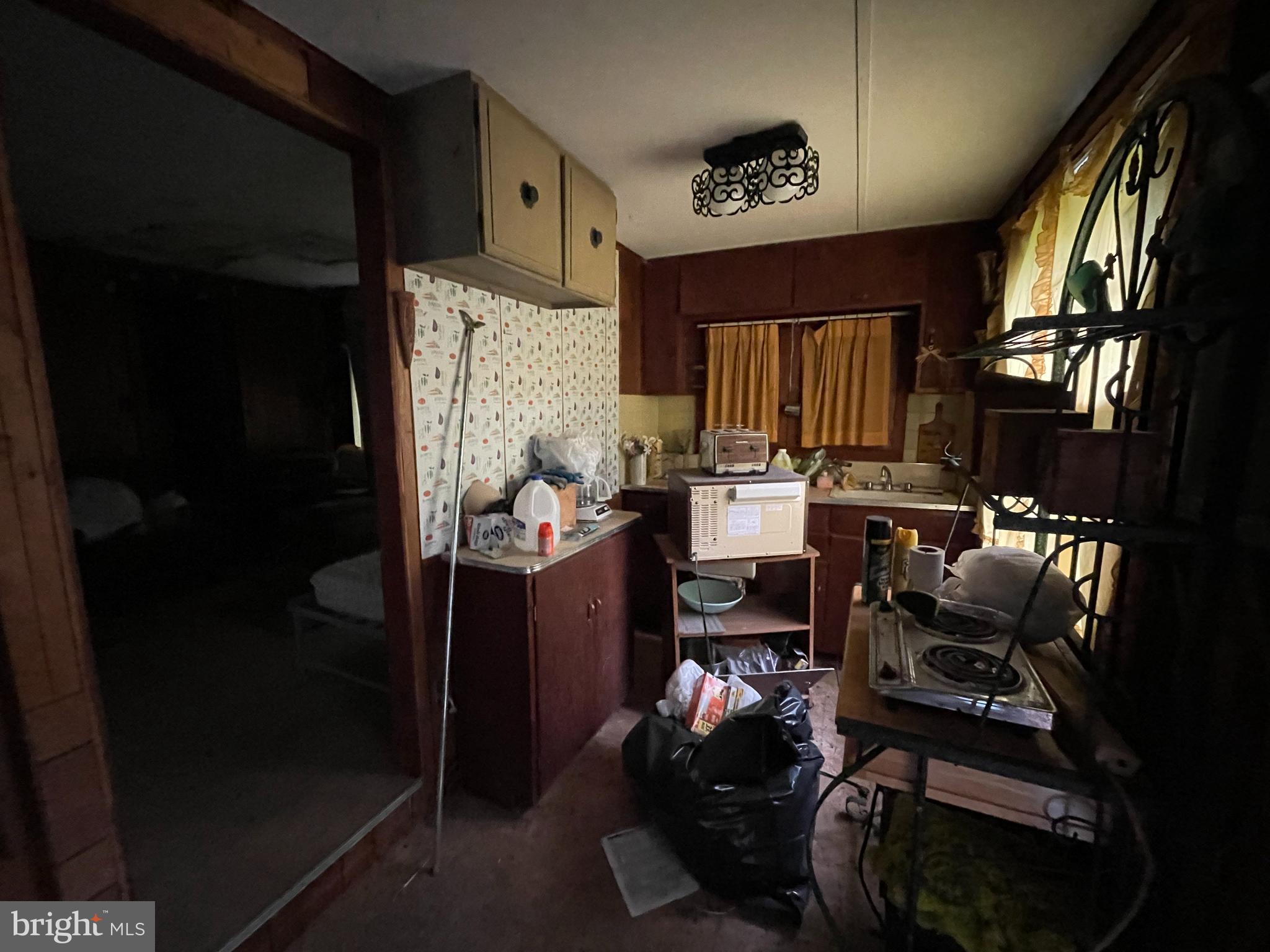 WESTRIDGE HILLS - Residential