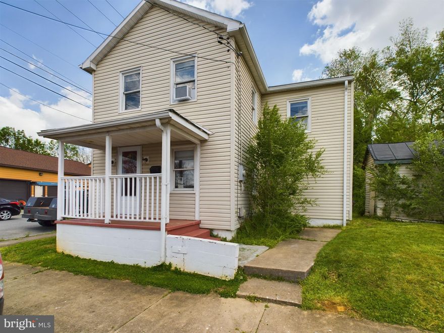 Welcome to your charming oasis in Charles Town, WV! Situated in the heart of downtown, this newly renovated 3 bedroom, 1 bathroom single-family home boasts an incredible location within walking distance to shops, restaurants, the Casino and all that downtown has to offer.  Enjoy entertaining in the large yard area as well.  Washer/dryer hookup.  200 amp service box.  The home has a solid rental history, as well, prior to the renovations and could also be an investment property.  Don't miss out on this charming home!