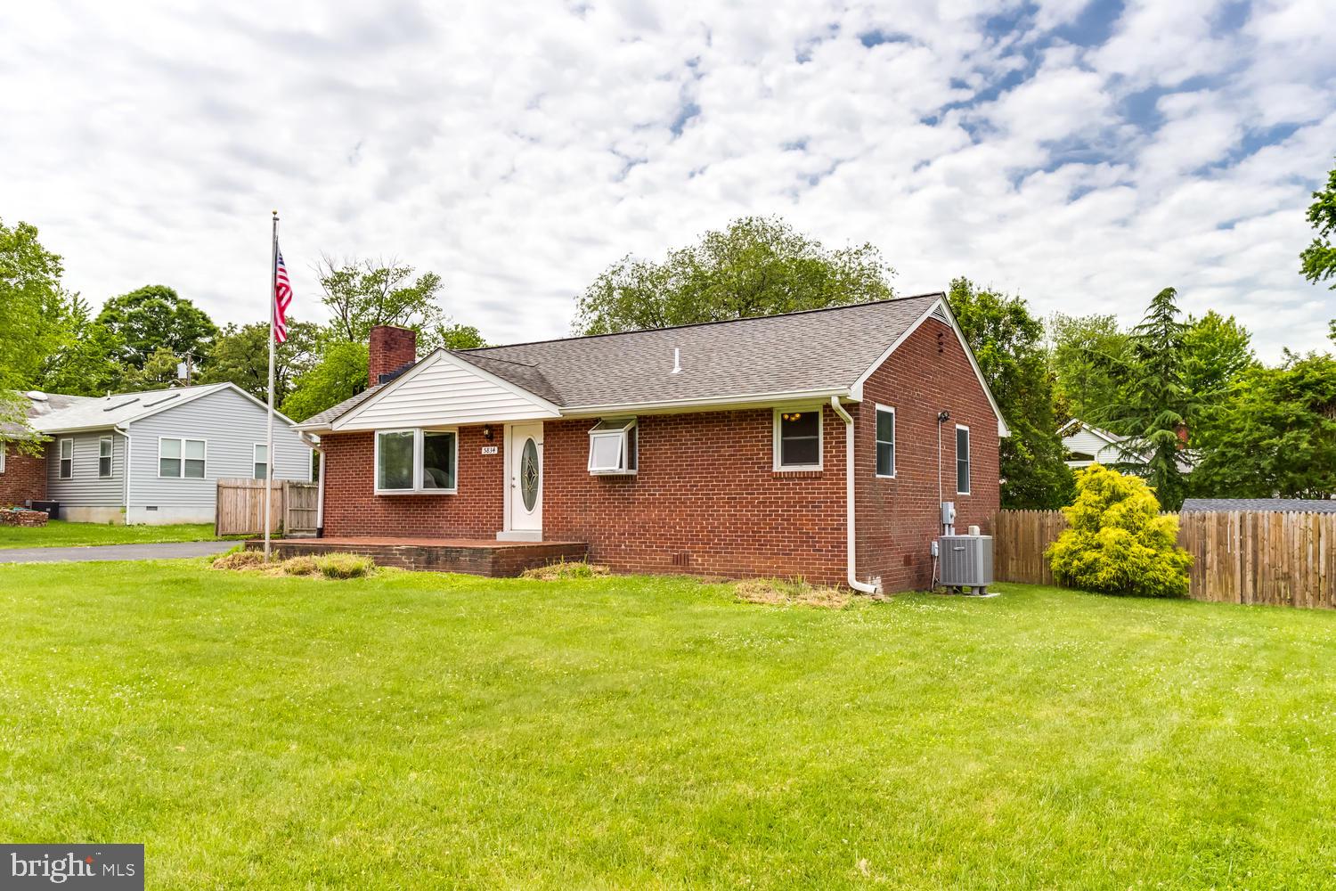 BUSH HILL - Residential Lease