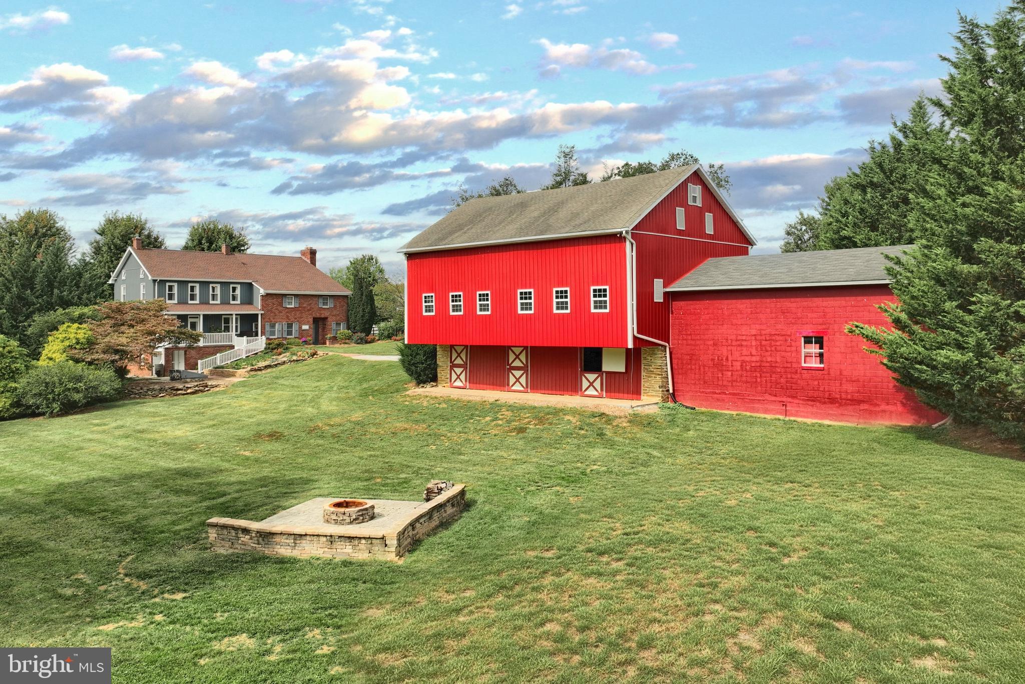 WEST MANHEIM - Residential