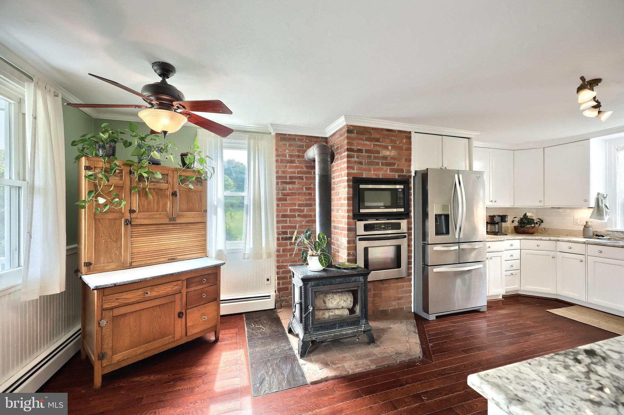 WEST MANHEIM - Residential