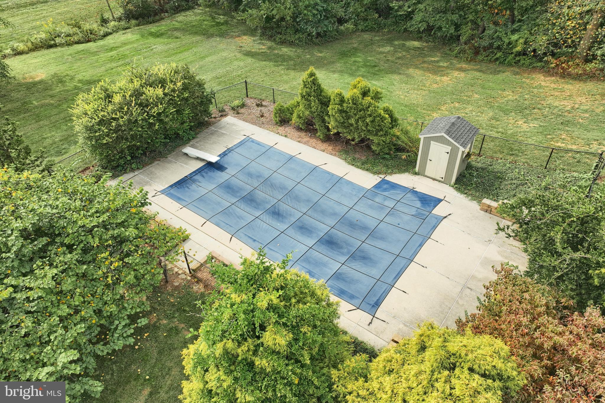 WEST MANHEIM - Residential