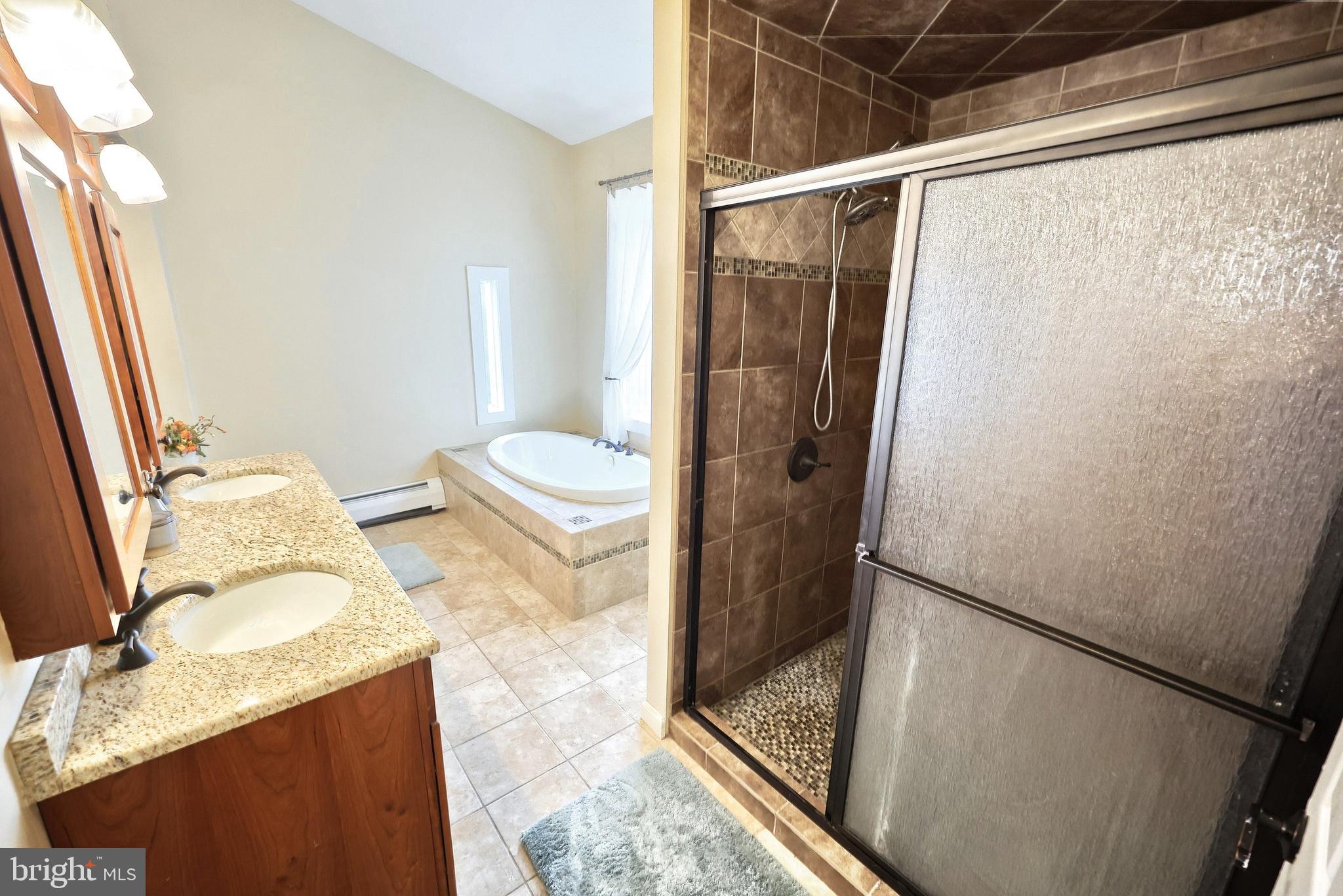 WEST MANHEIM - Residential