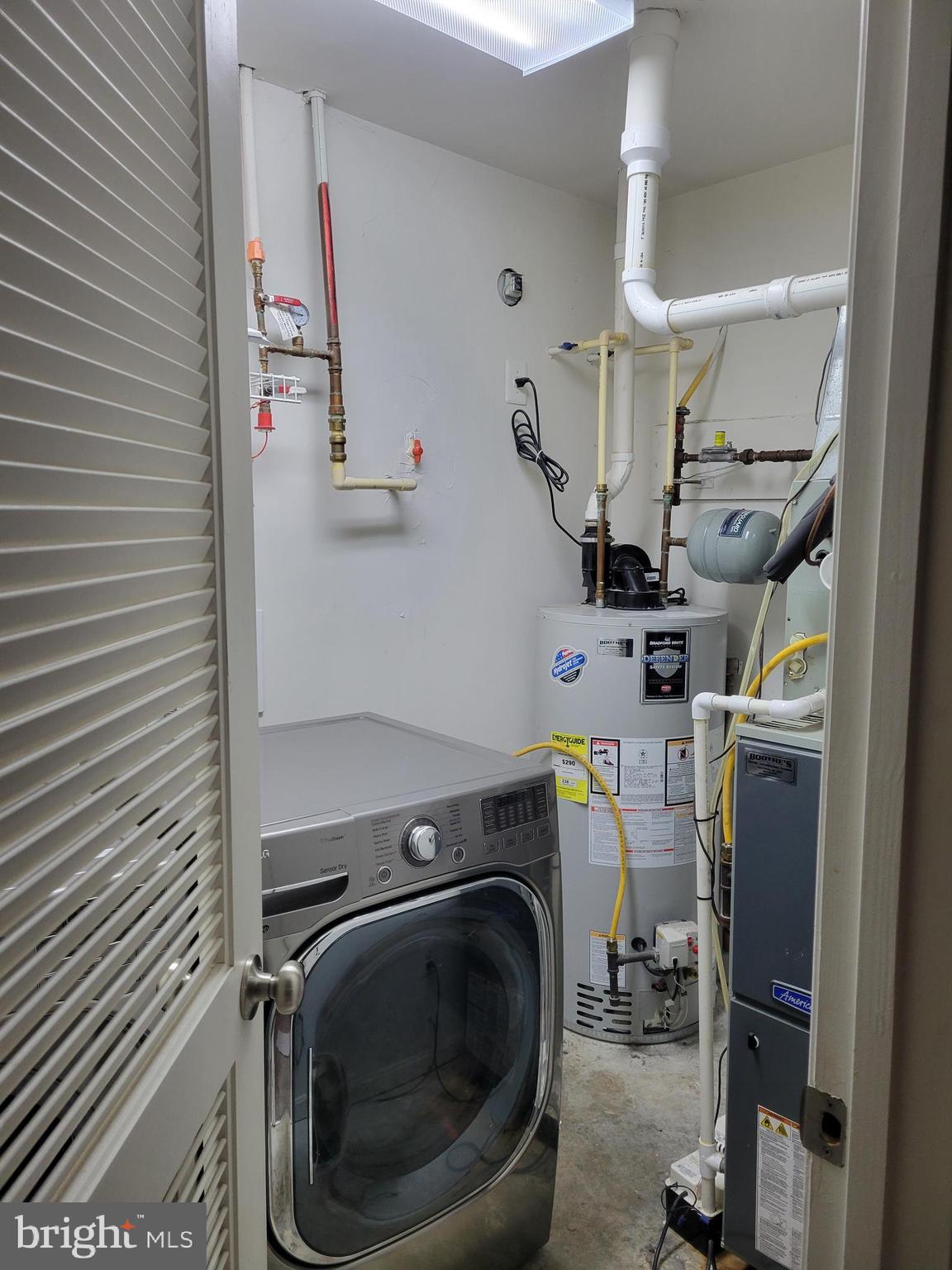 MAZEL - Residential Lease