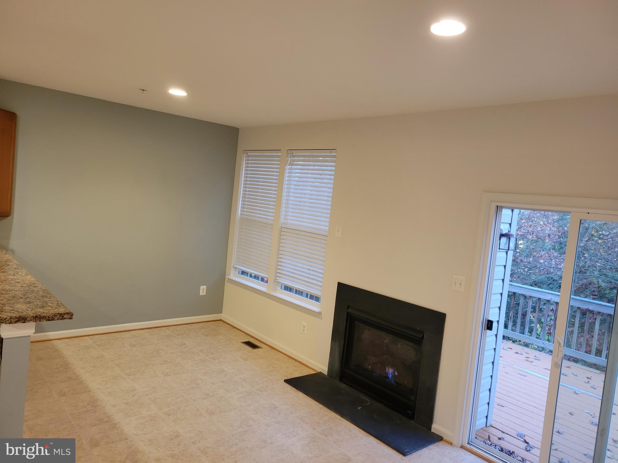 MAZEL - Residential Lease