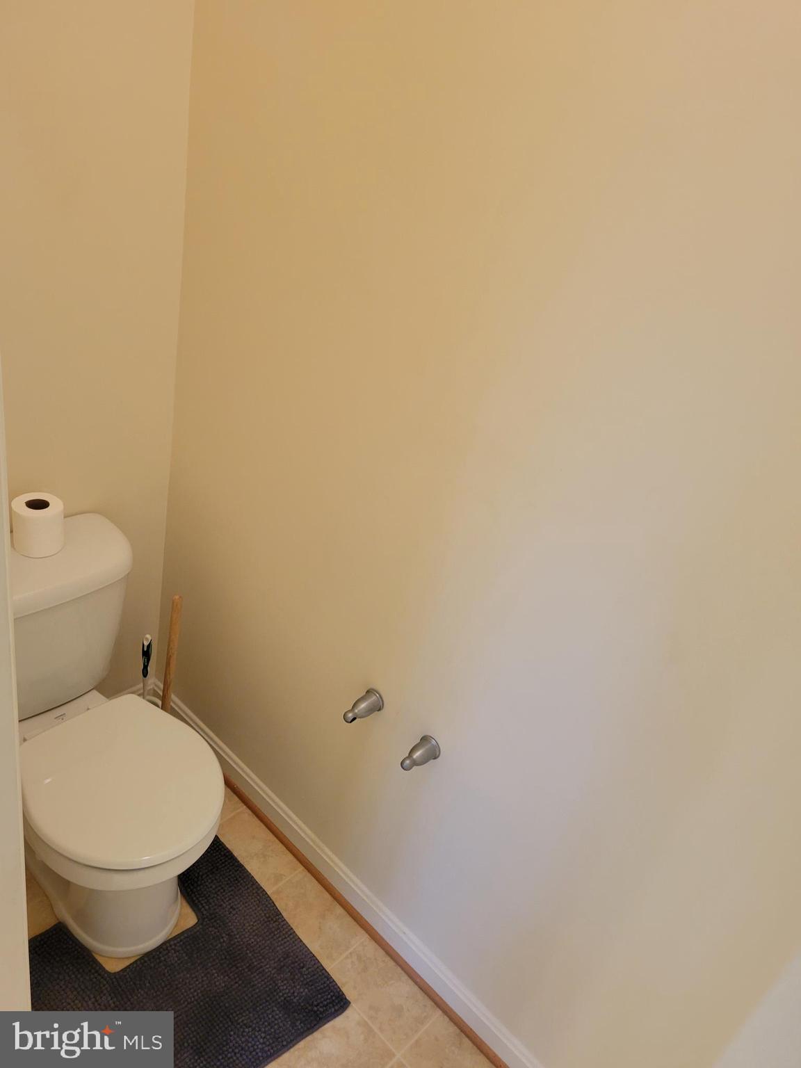 MAZEL - Residential Lease