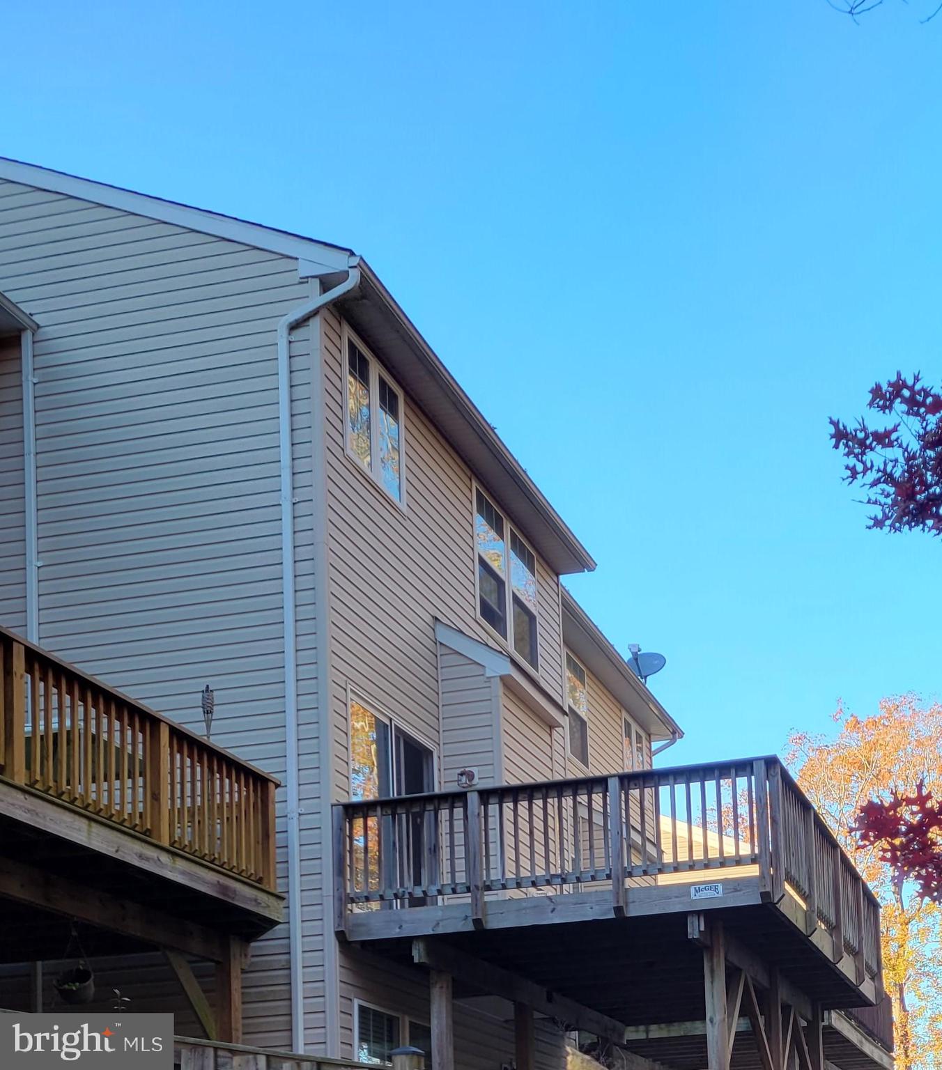 MAZEL - Residential Lease