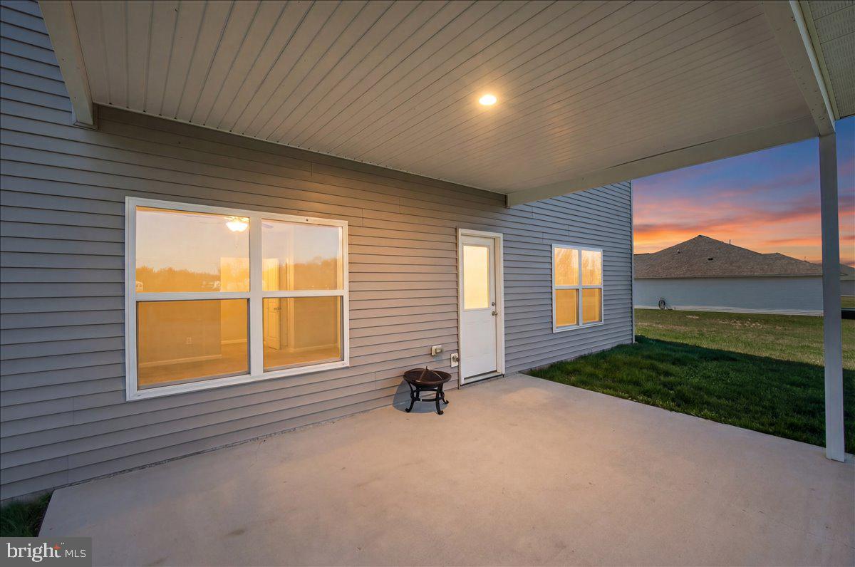 CAMBRIAN HILLS - Residential