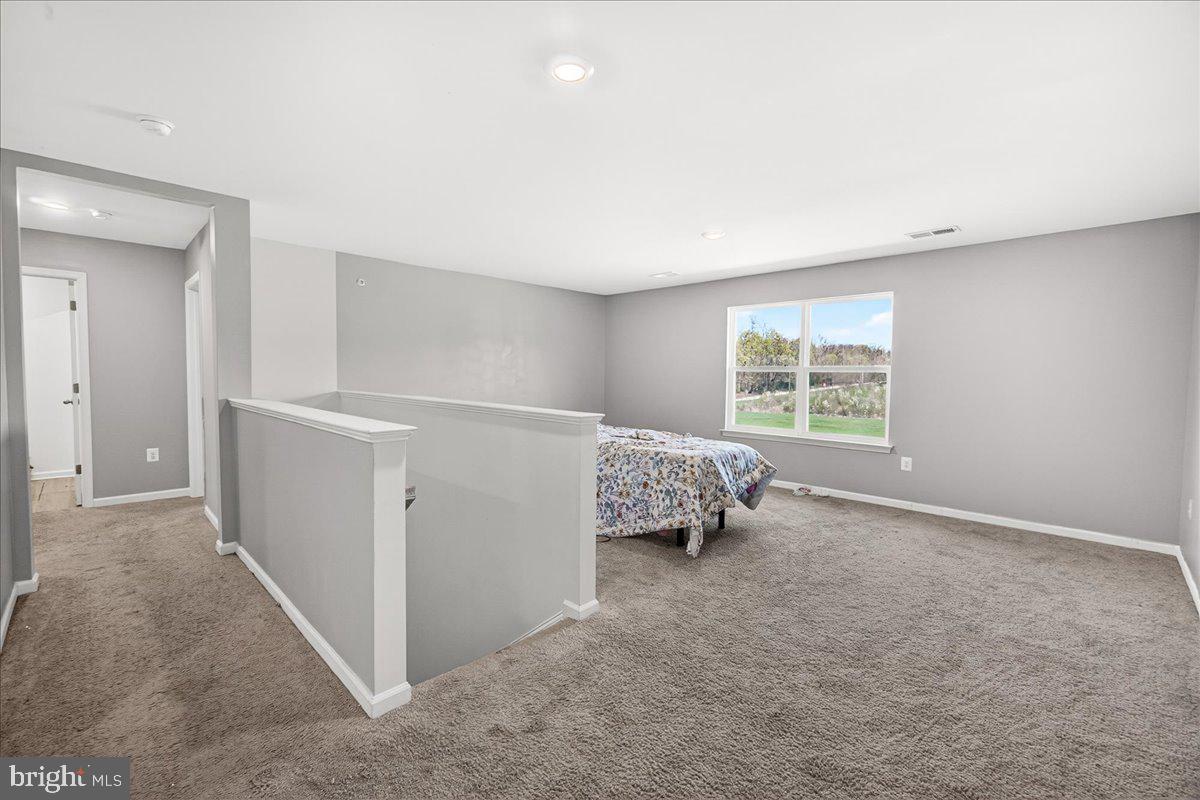 CAMBRIAN HILLS - Residential