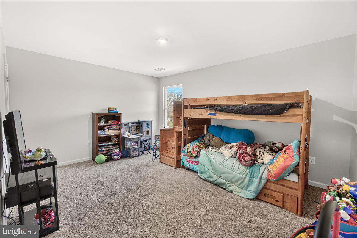 CAMBRIAN HILLS - Residential