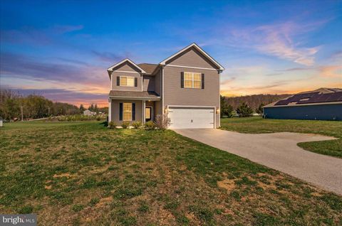 Photo of 78 Vintage Lane, HANOVER, PA 17331 (MLS # PAAD2022814)