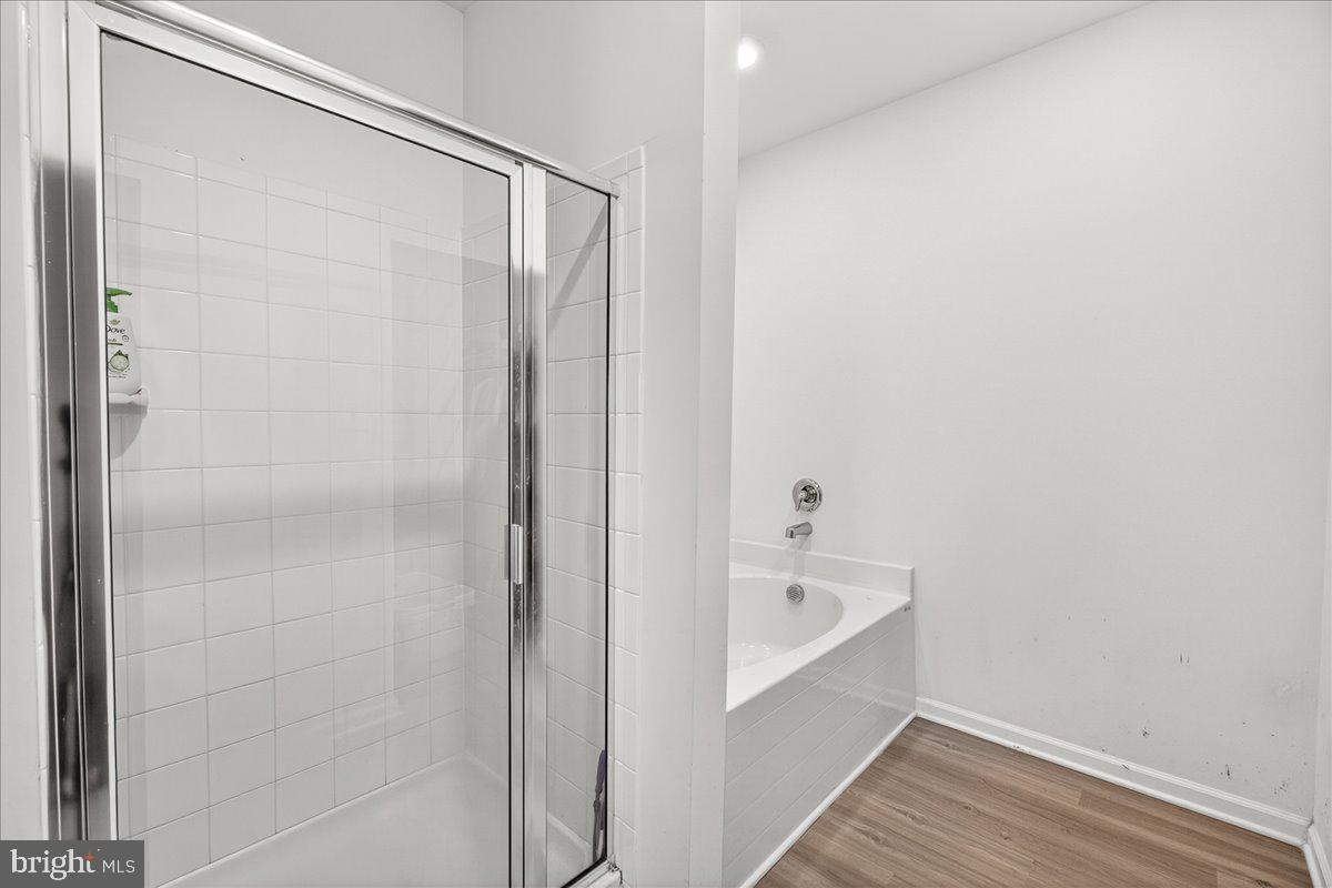 CAMBRIAN HILLS - Residential