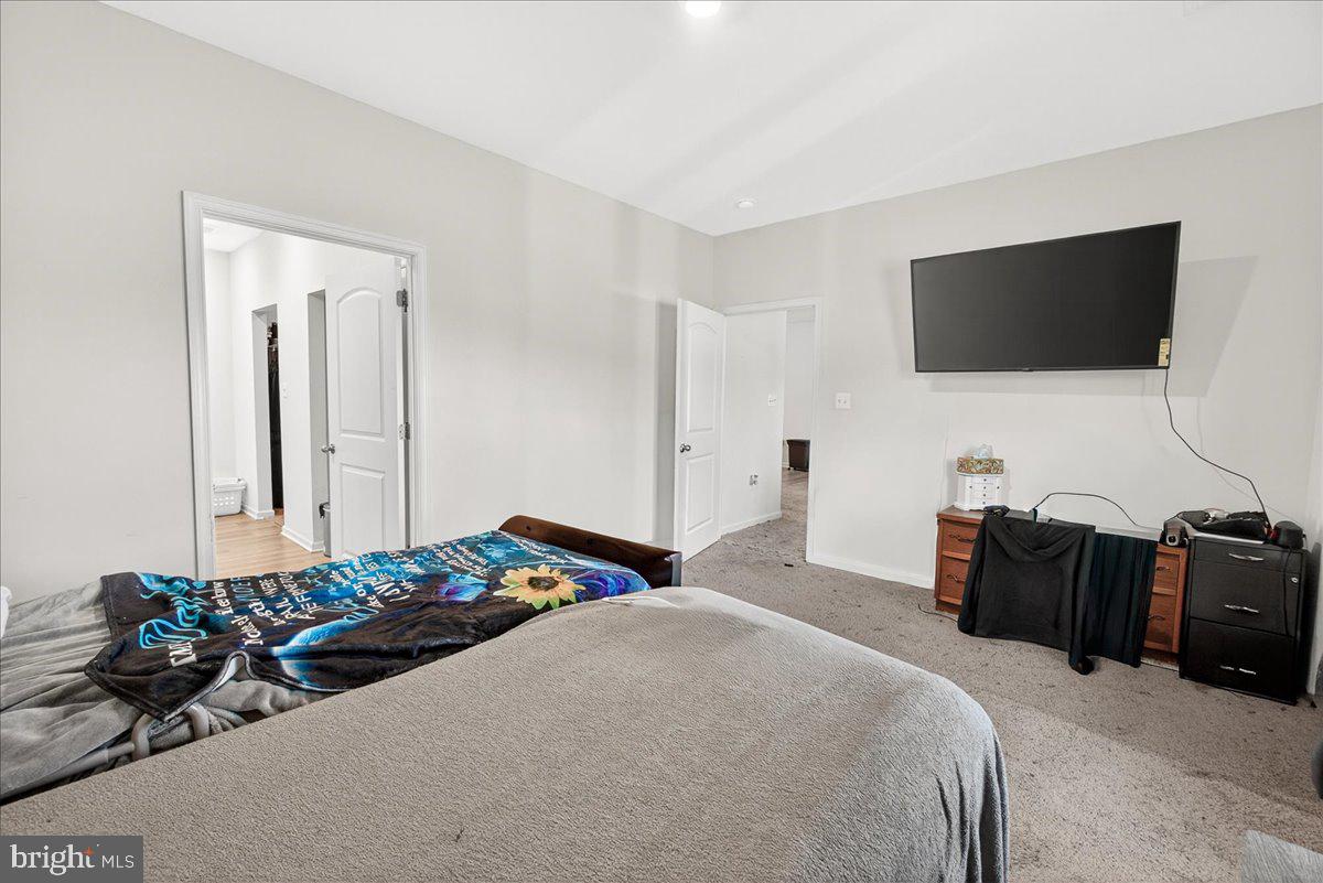 CAMBRIAN HILLS - Residential