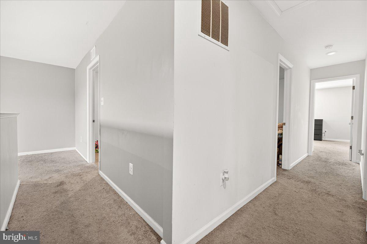 CAMBRIAN HILLS - Residential