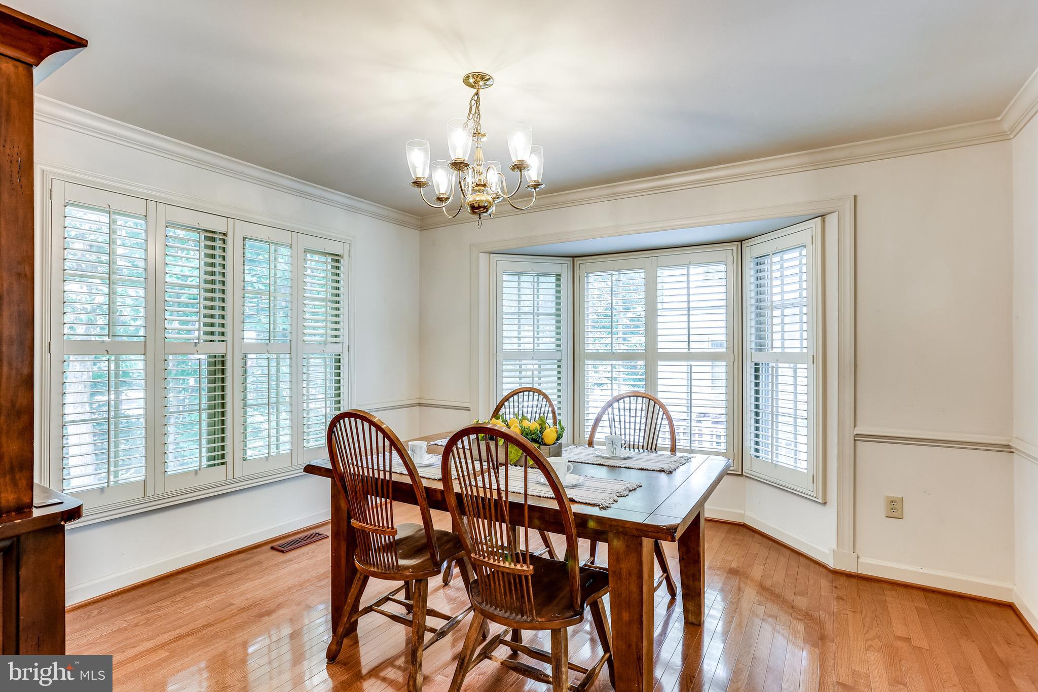 RUSSETT - Residential