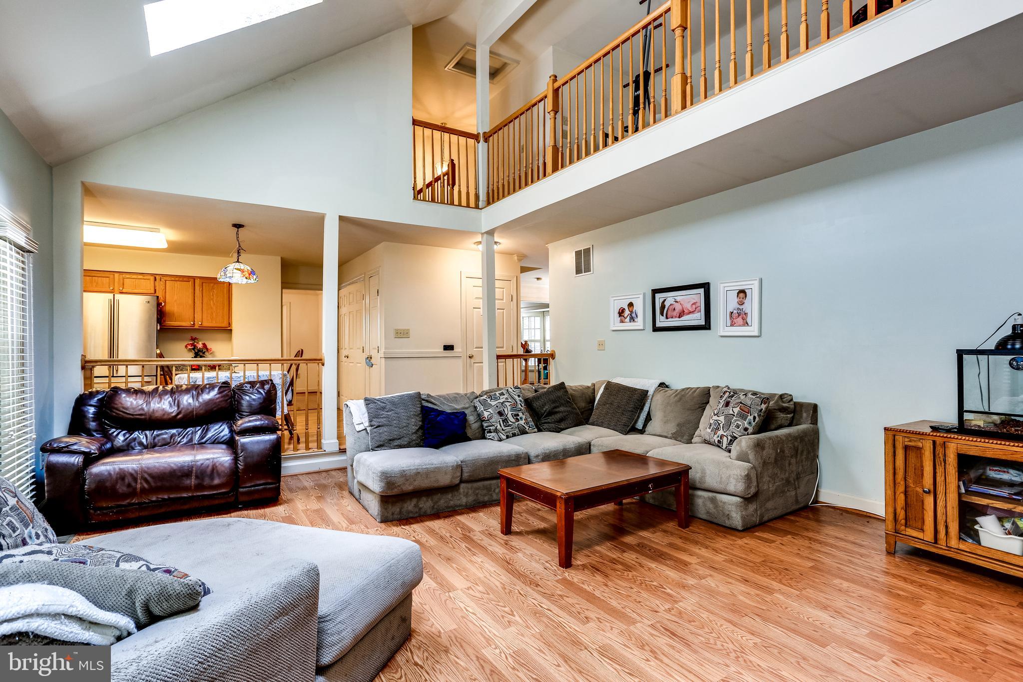 RUSSETT - Residential