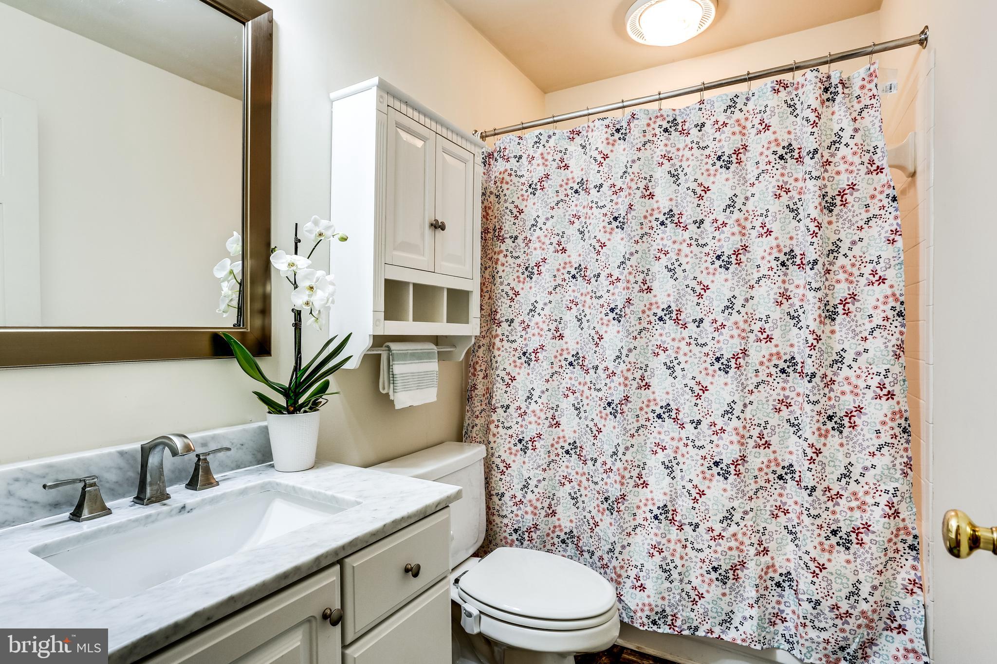 RUSSETT - Residential